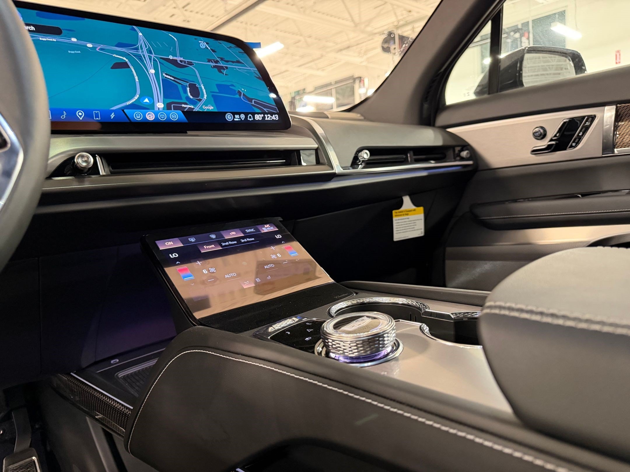 2026 Cadillac VISTIQ Sport - Photo 45