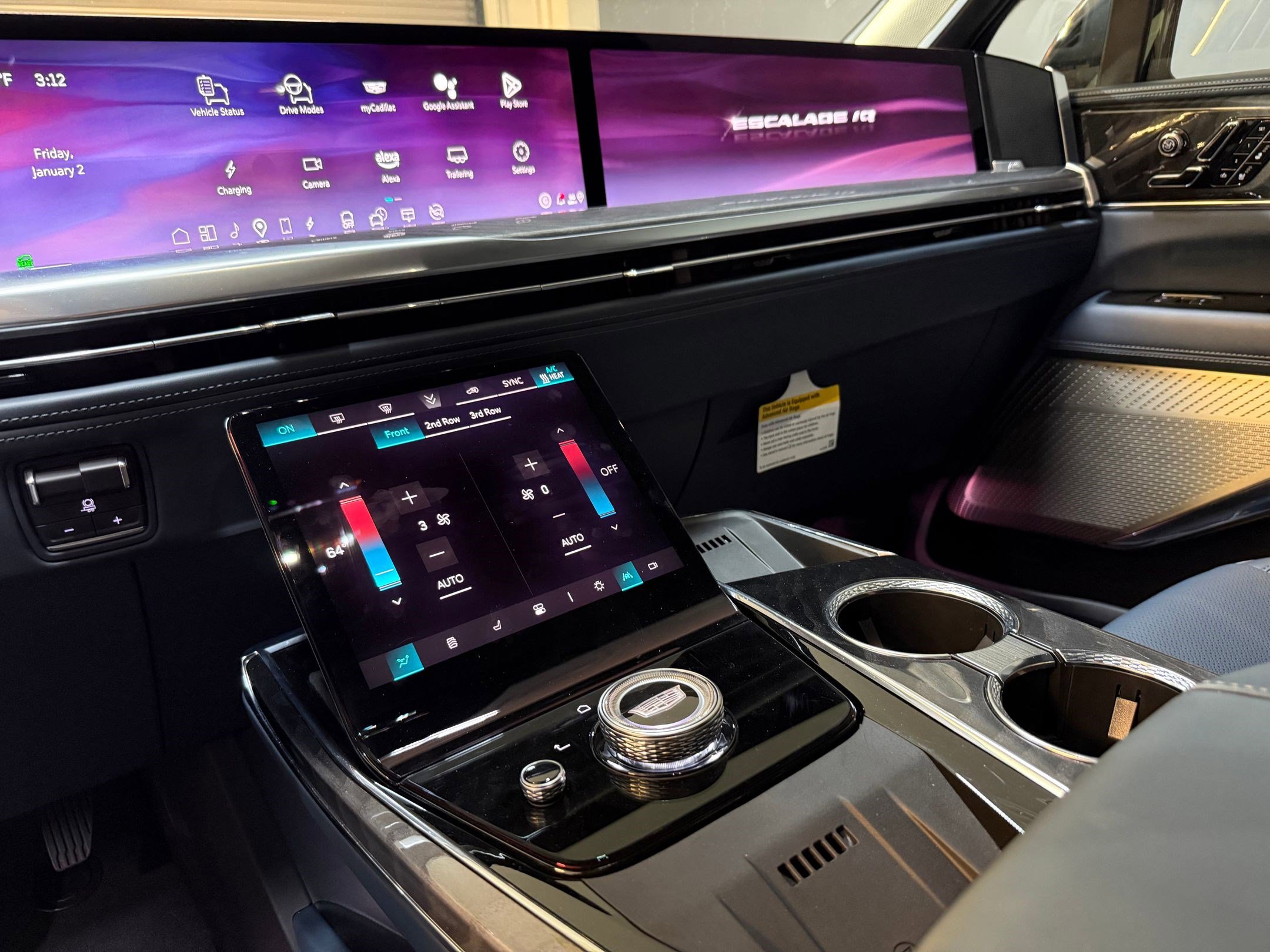 2025 Cadillac Escalade IQ Sport 2 - Photo 32