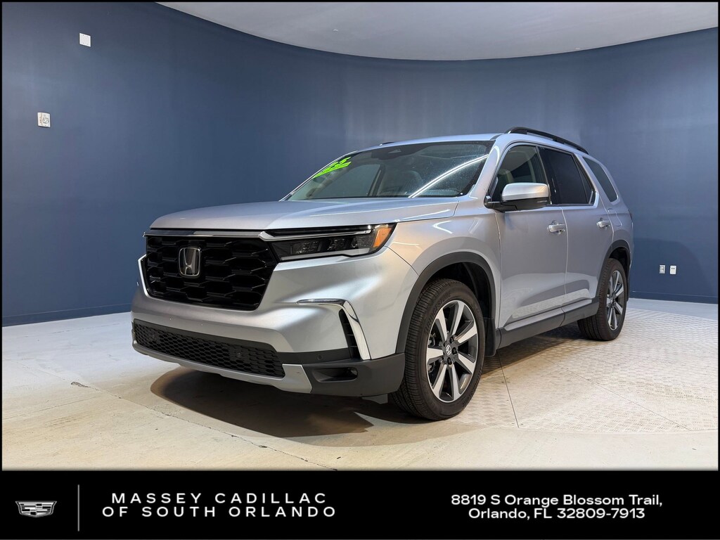 Used 2025 Honda Pilot Touring