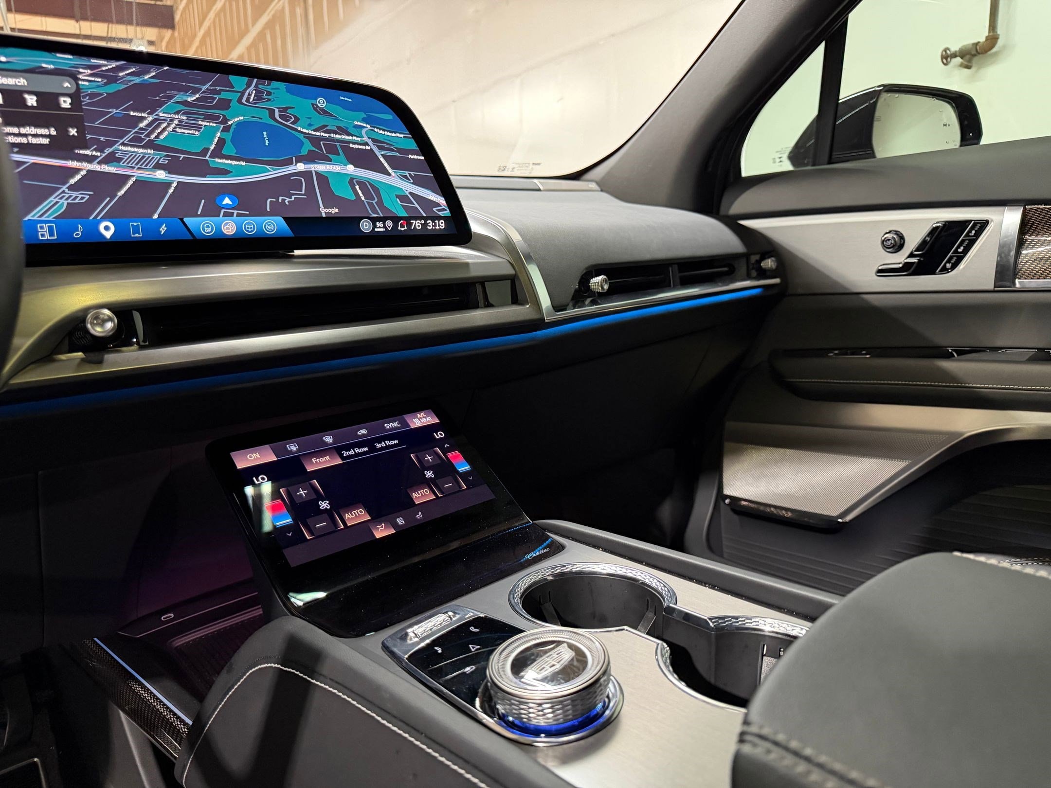 2026 Cadillac VISTIQ Sport - Photo 14