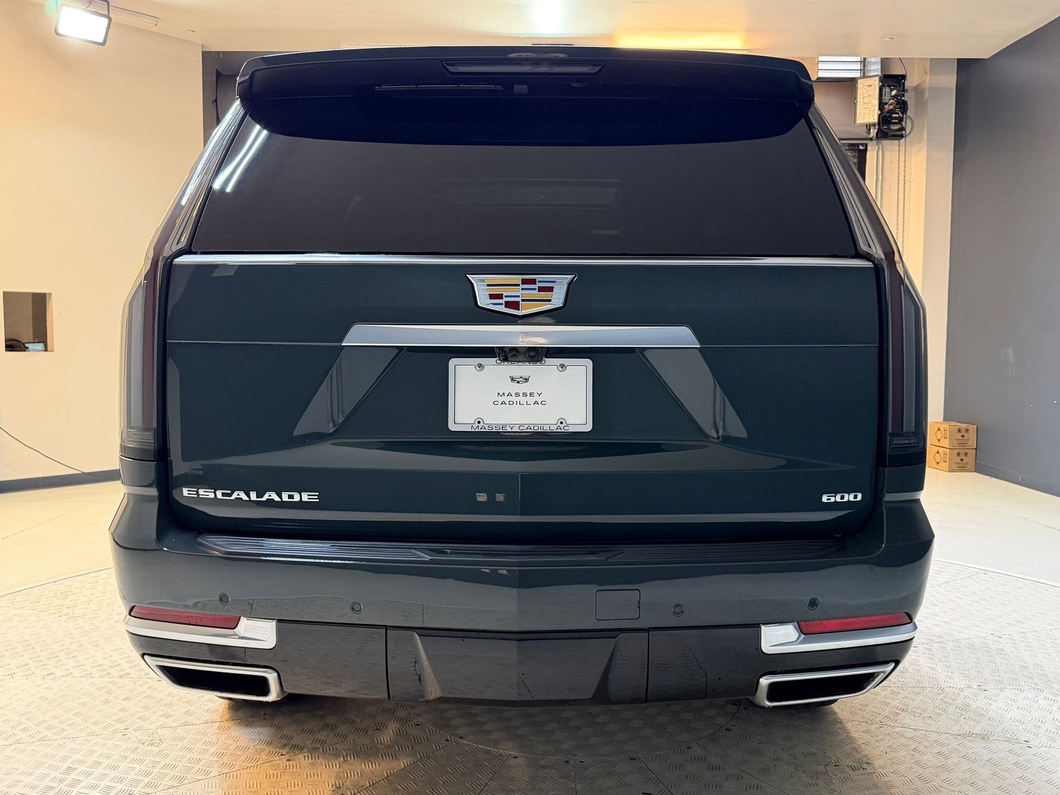 2026 Cadillac Escalade Luxury - Photo 8