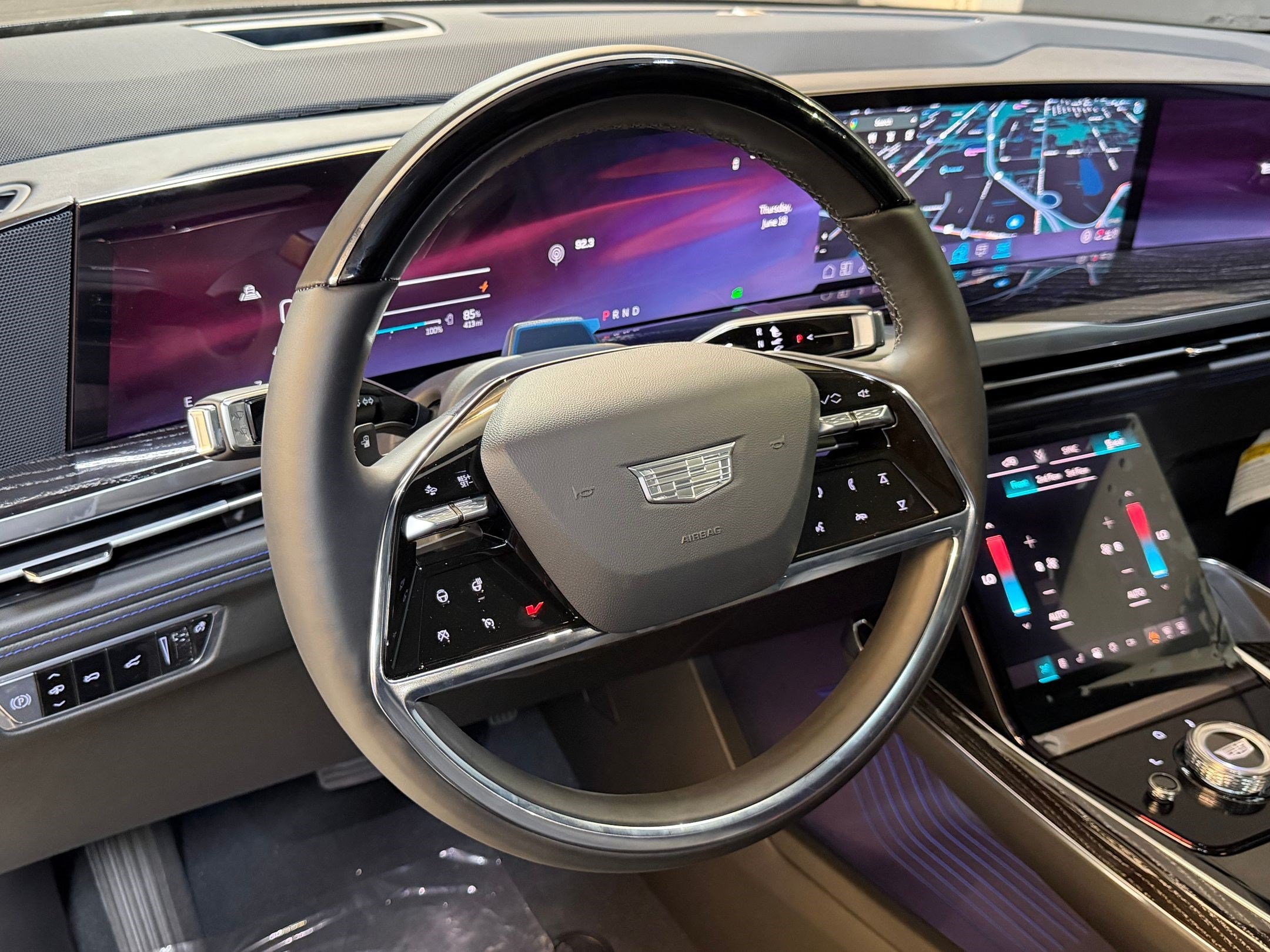 2026 Cadillac Escalade IQ Sport - Photo 15