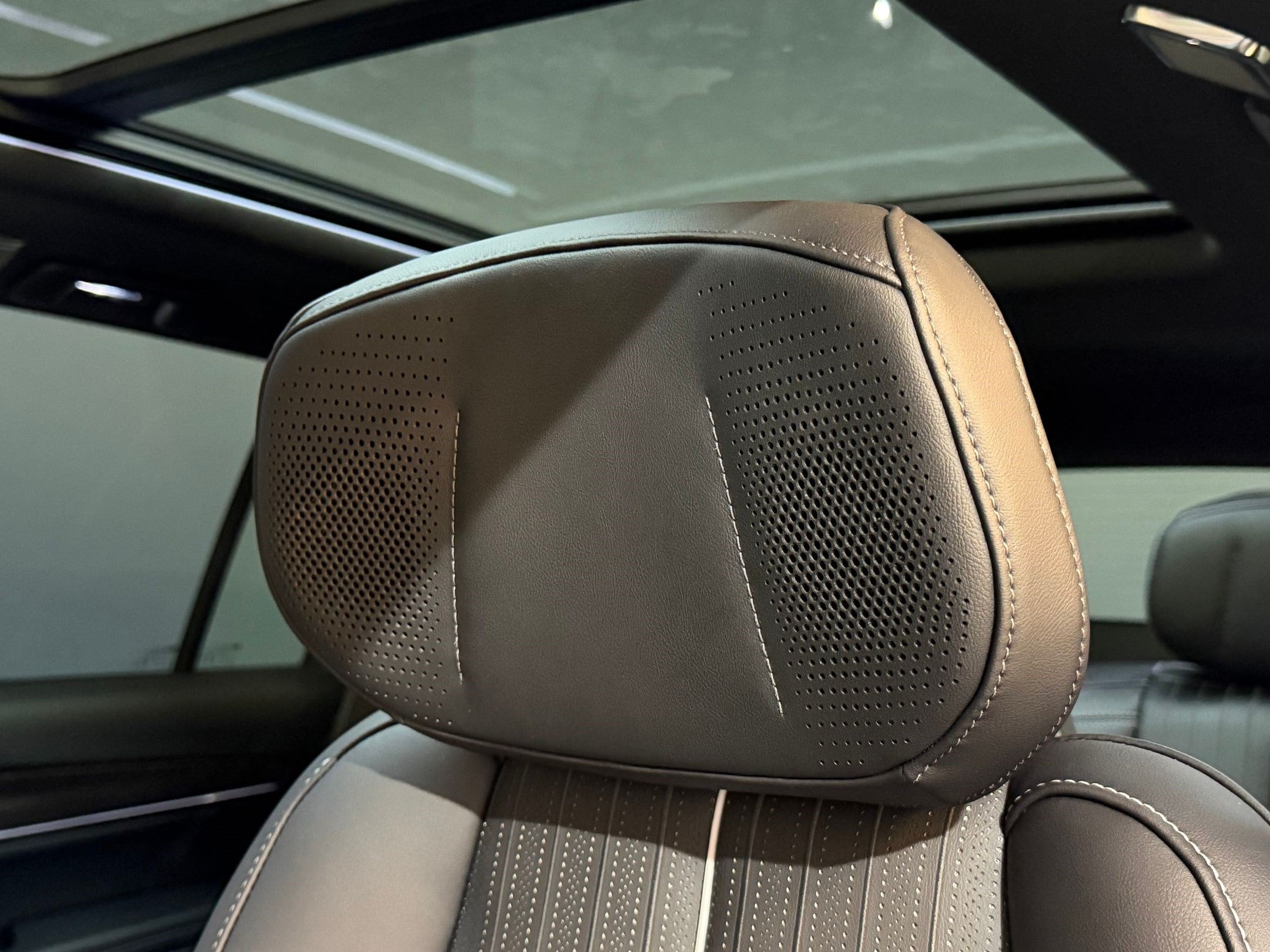2026 Cadillac VISTIQ Luxury - Photo 26