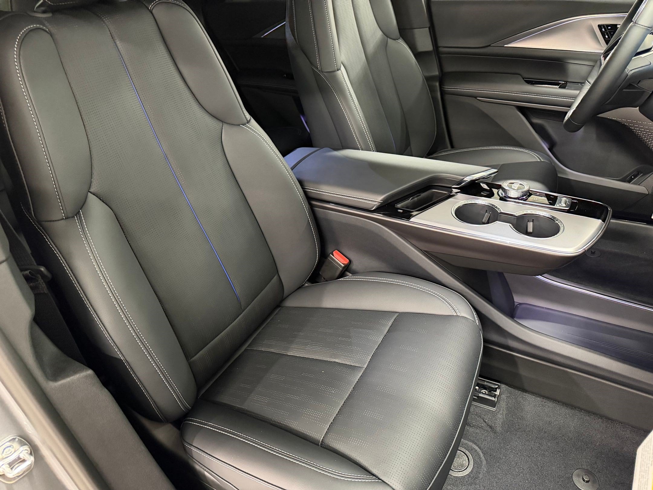 2027 Cadillac LYRIQ Sport - Photo 37