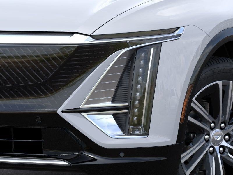 LYRIQ Luxury SUV