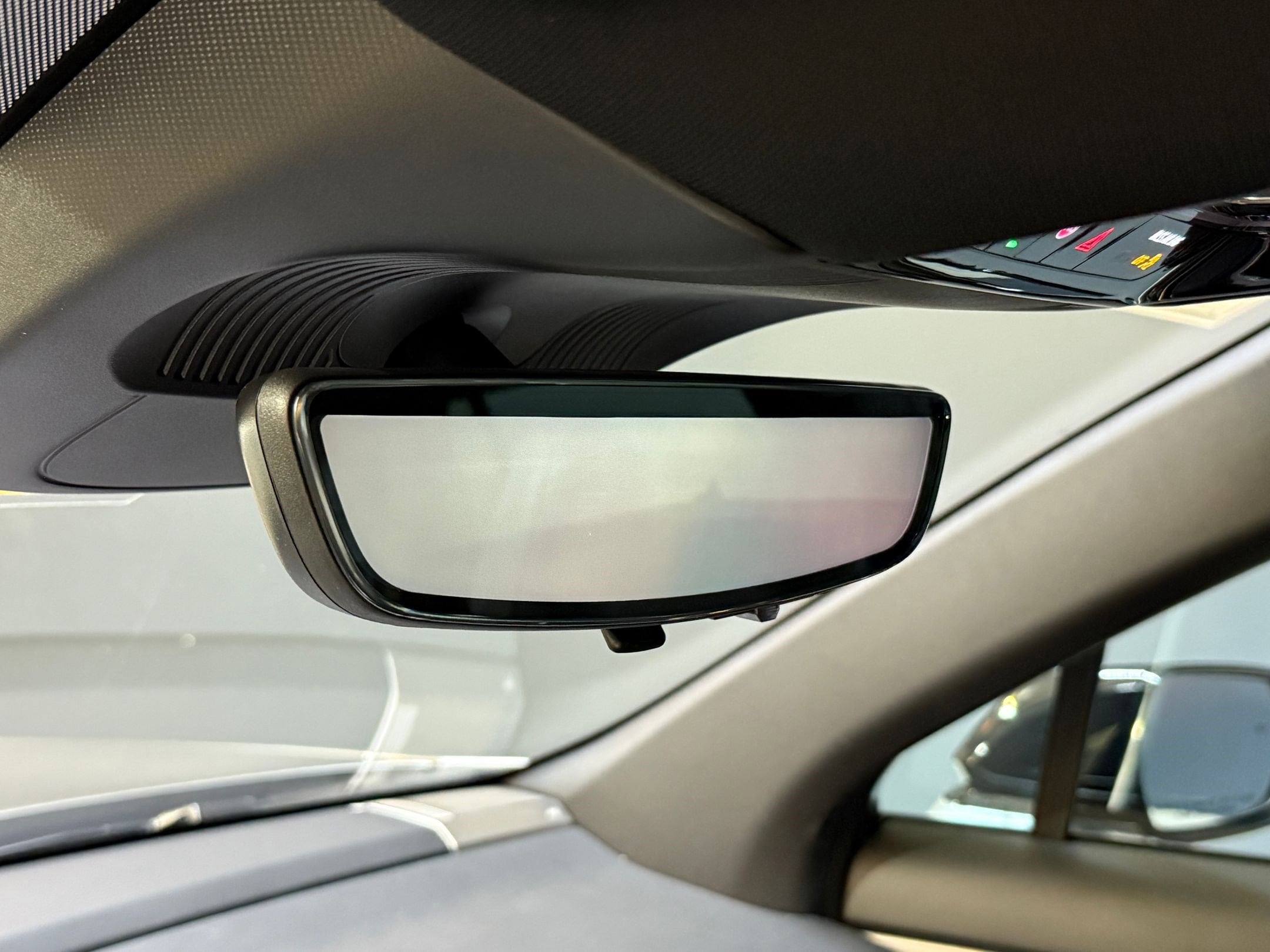 2026 Cadillac VISTIQ Luxury - Photo 14
