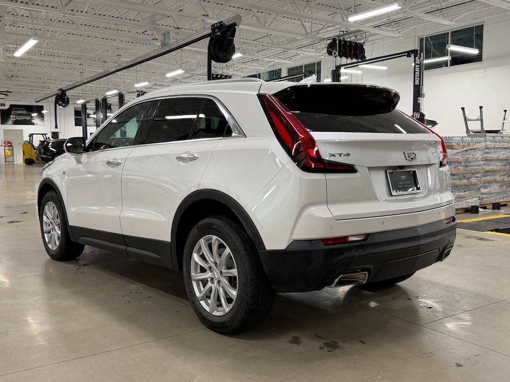 Used 2022 CADILLAC XT4 Luxury SUV