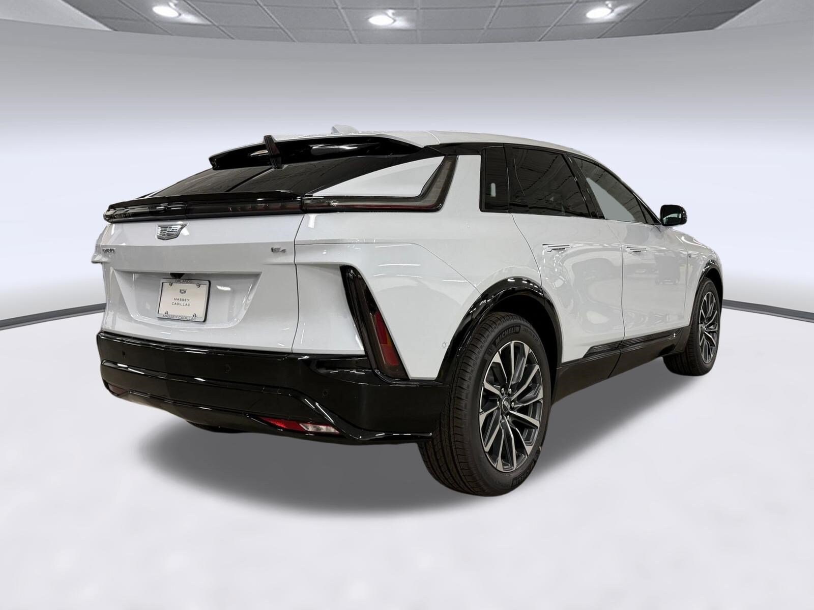 2027 Cadillac LYRIQ Sport - Photo 9