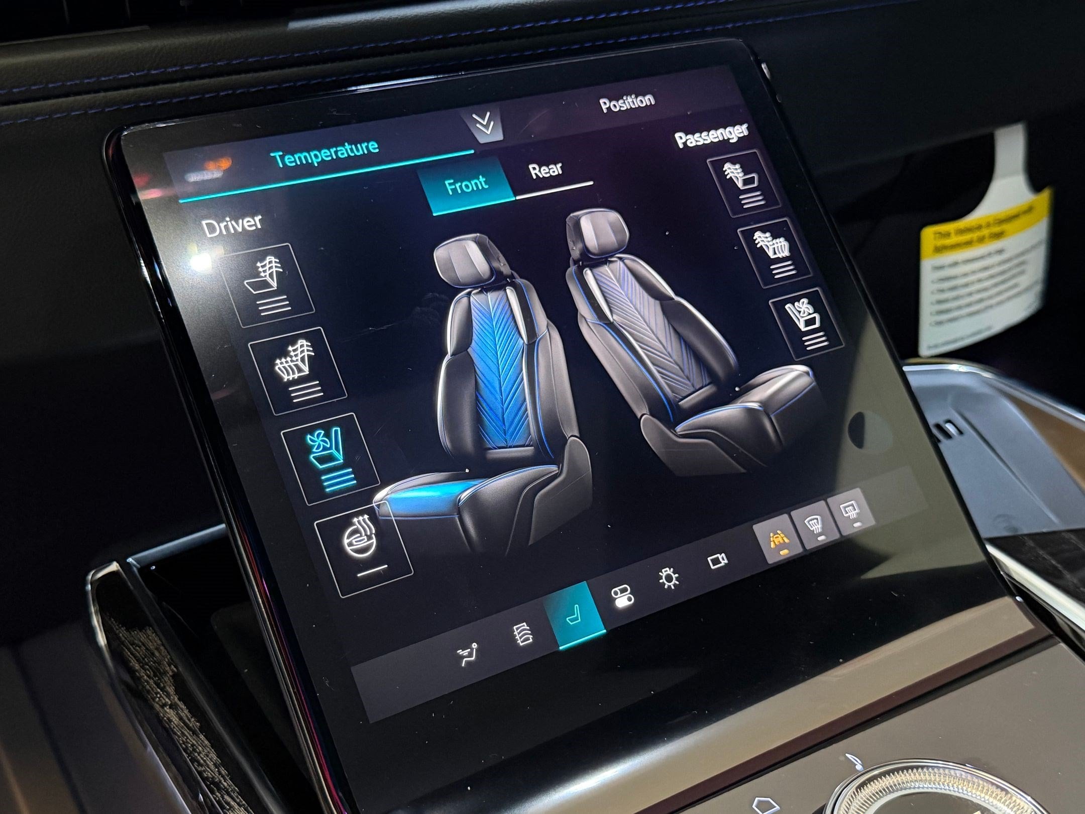 2026 Cadillac Escalade IQ Sport - Photo 36