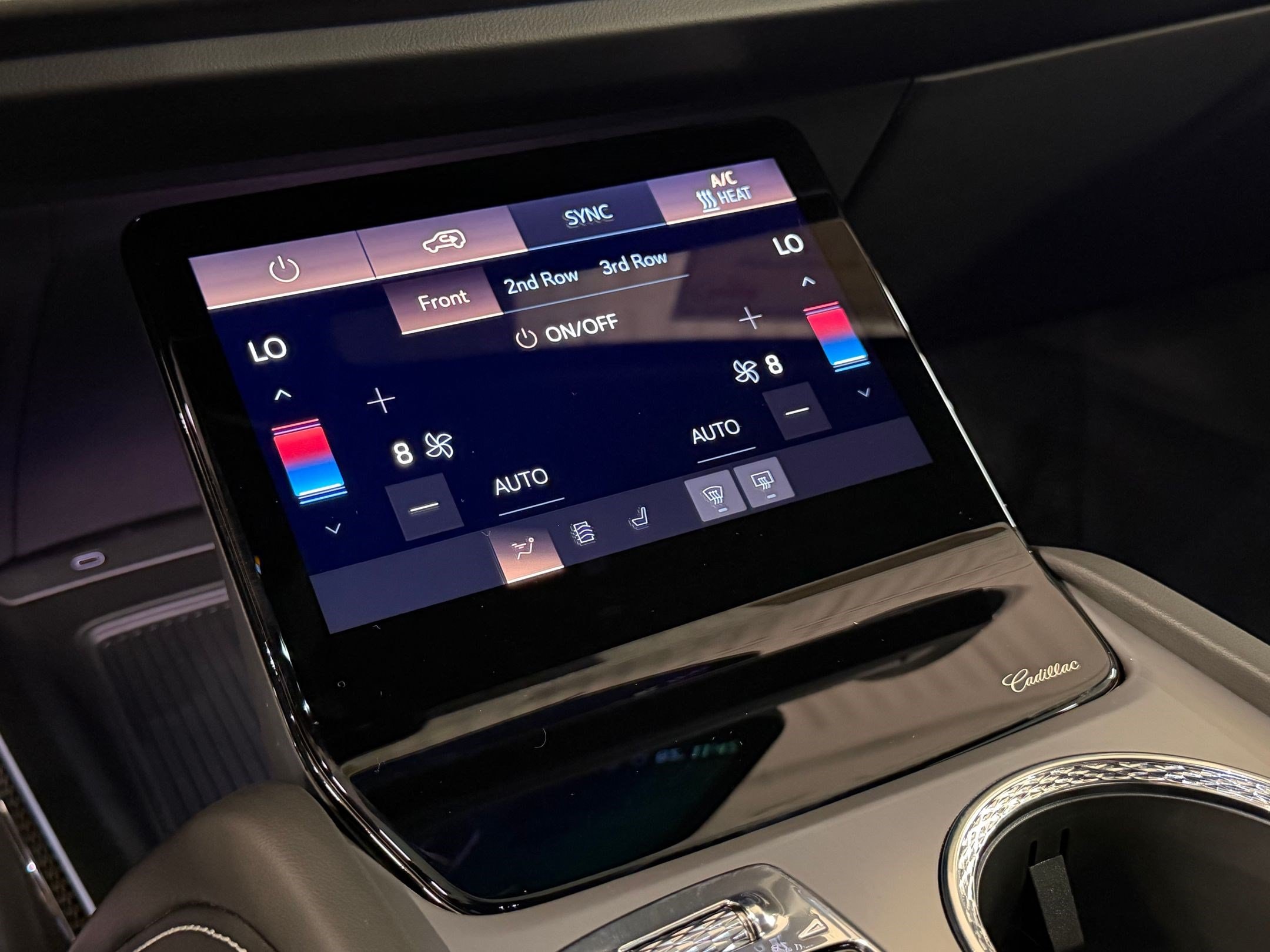2027 Cadillac VISTIQ Sport - Photo 30
