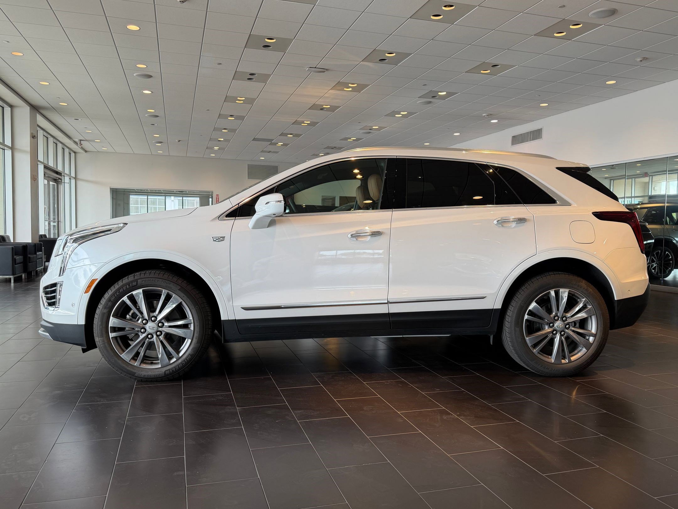 XT5 Premium Luxury SUV
