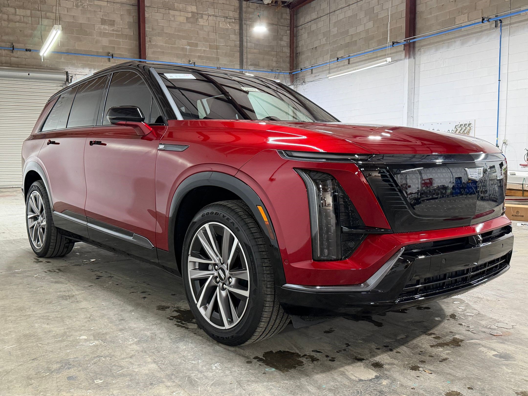 2026 Cadillac VISTIQ Sport - Photo 23