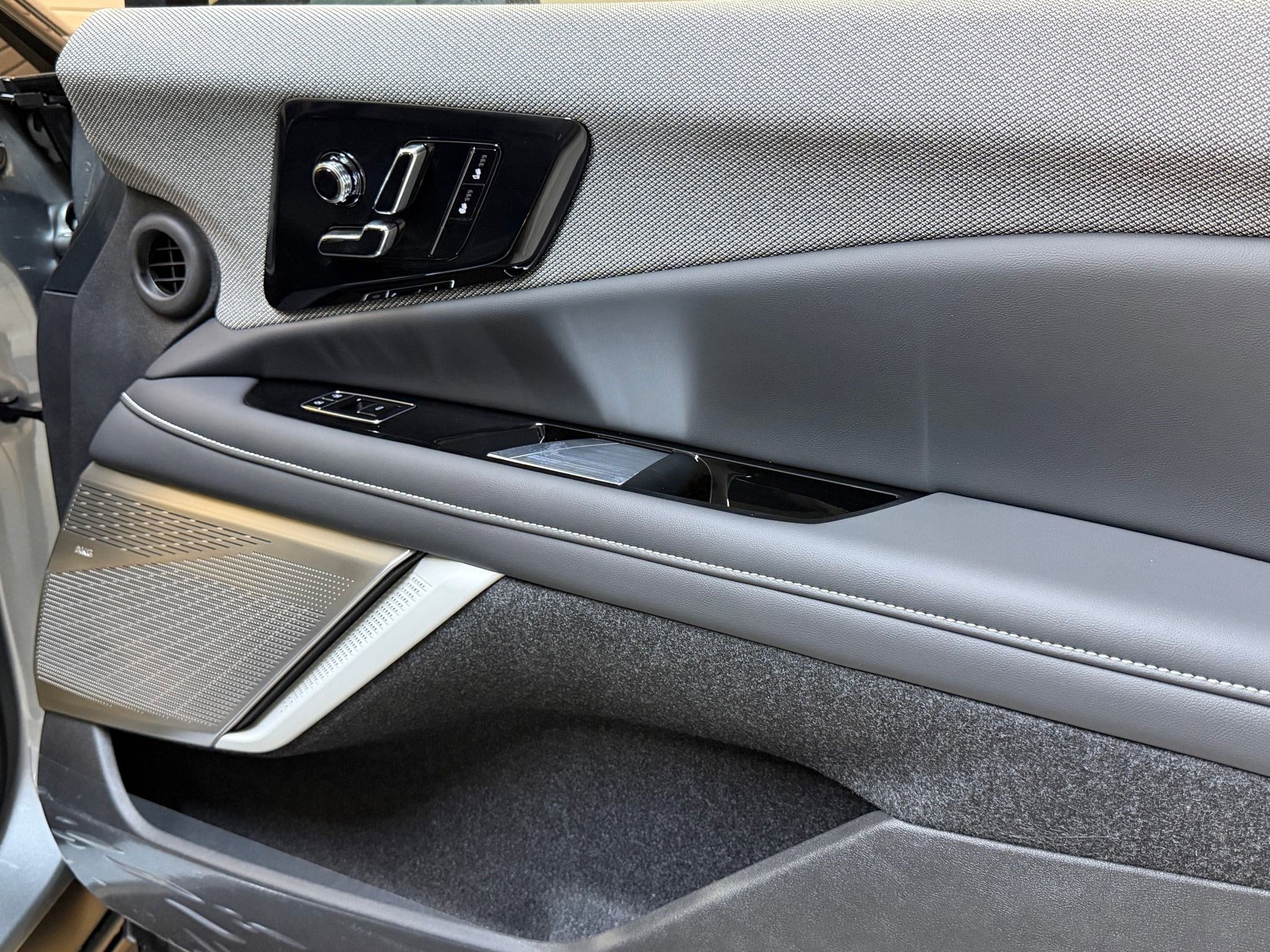 2026 Cadillac OPTIQ Sport - Photo 49