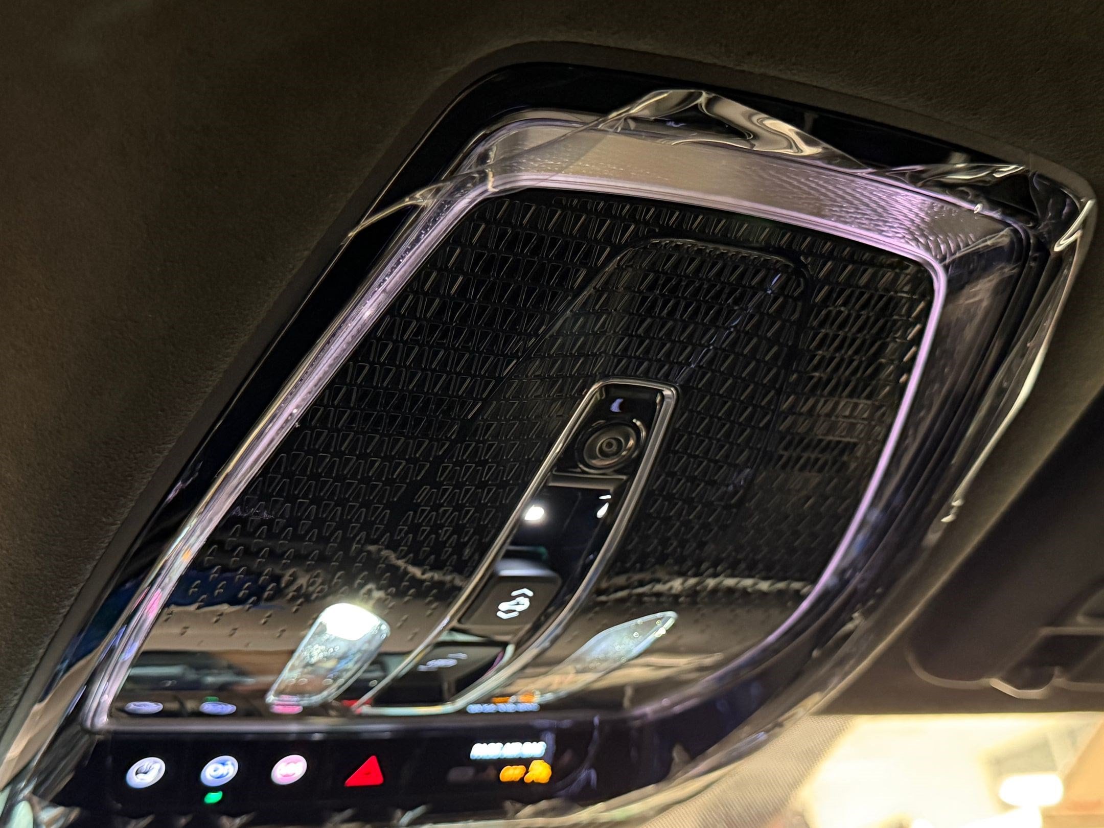 2027 Cadillac VISTIQ Platinum - Photo 23
