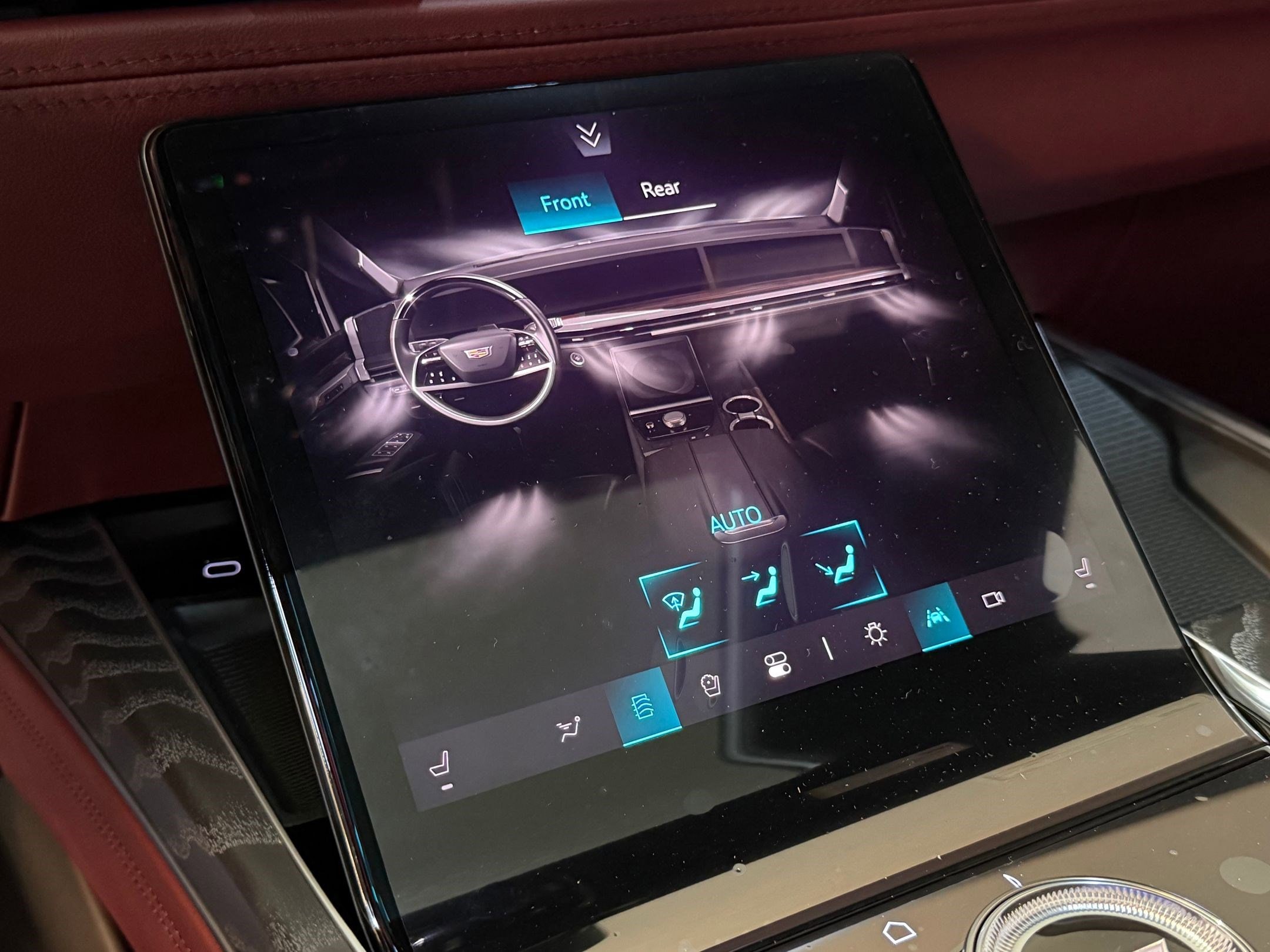2026 Cadillac Escalade Luxury - Photo 37