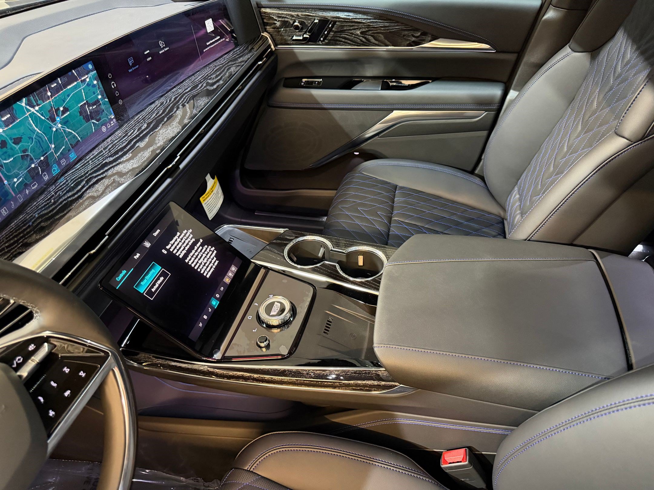 2026 Cadillac Escalade IQ Sport - Photo 41