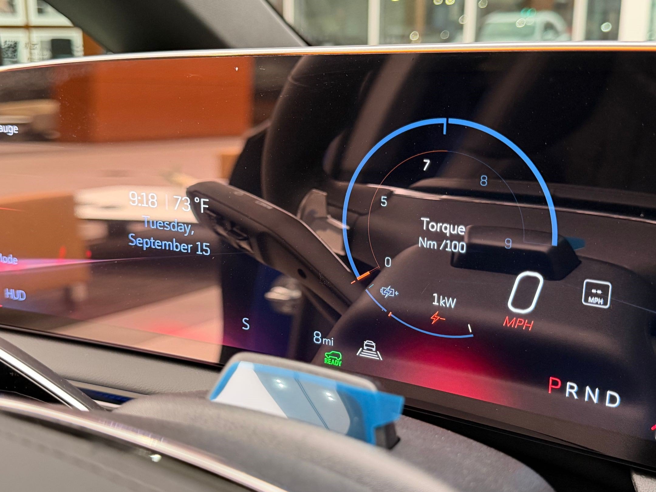 2027 Cadillac OPTIQ V-Series - Photo 35