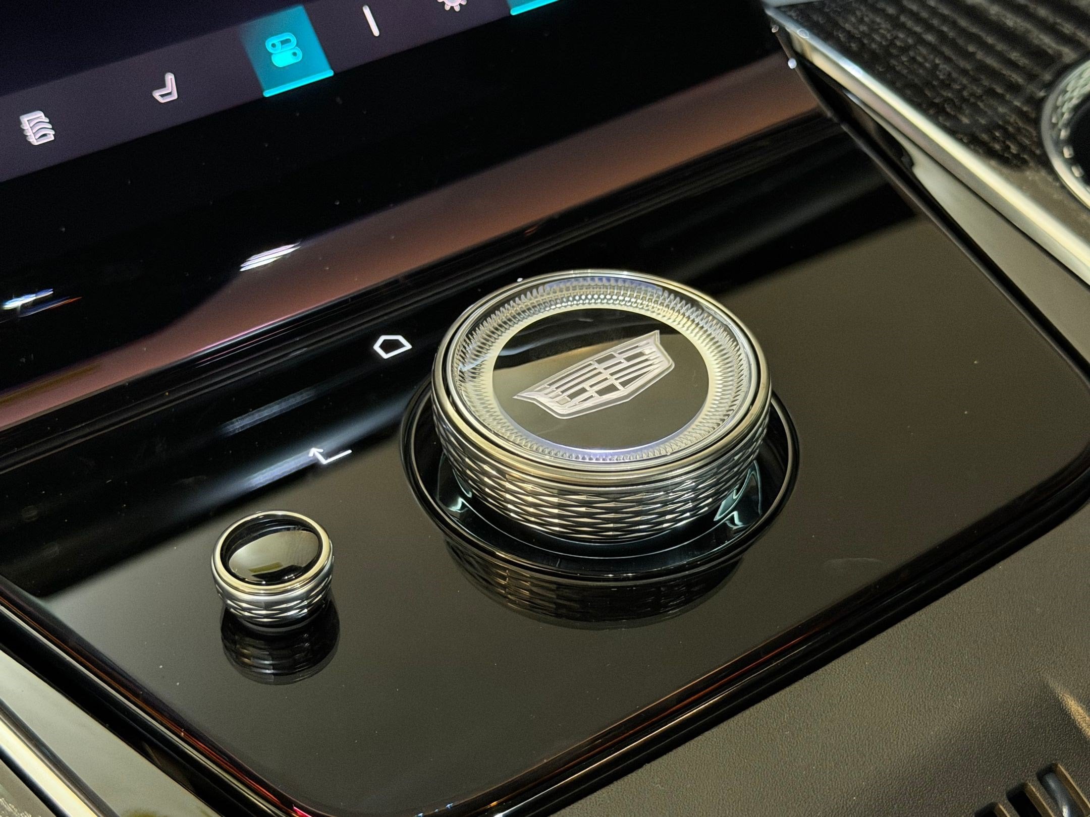 2026 Cadillac Escalade IQ Luxury - Photo 17