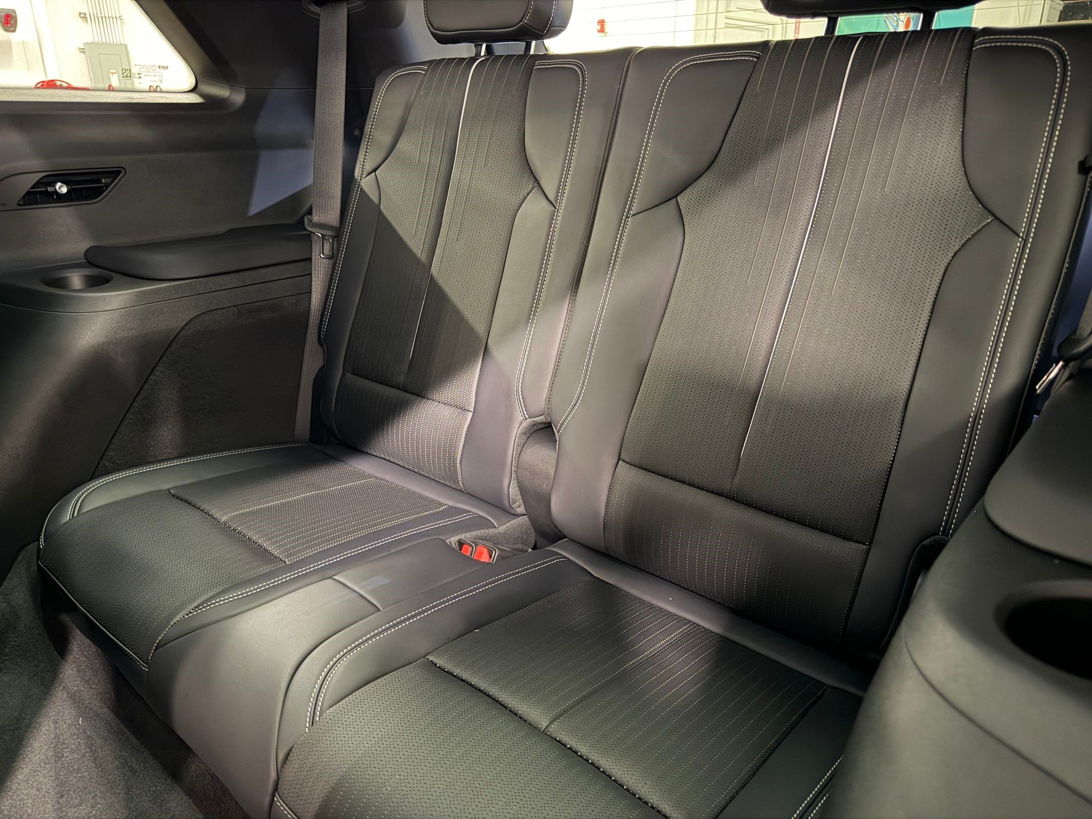 2027 Cadillac VISTIQ Sport - Photo 51