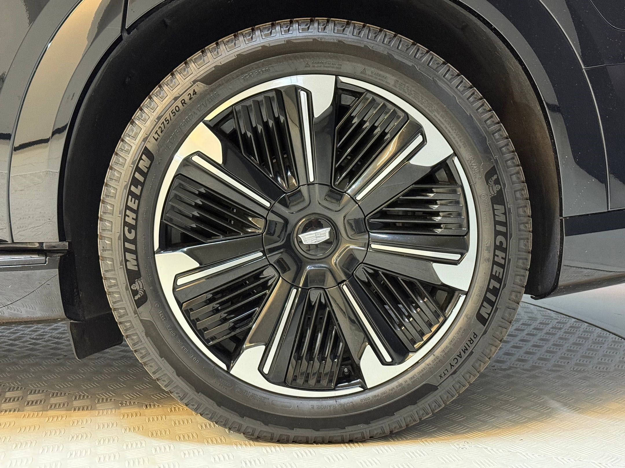 2025 Cadillac Escalade IQ Sport 2 - Photo 10
