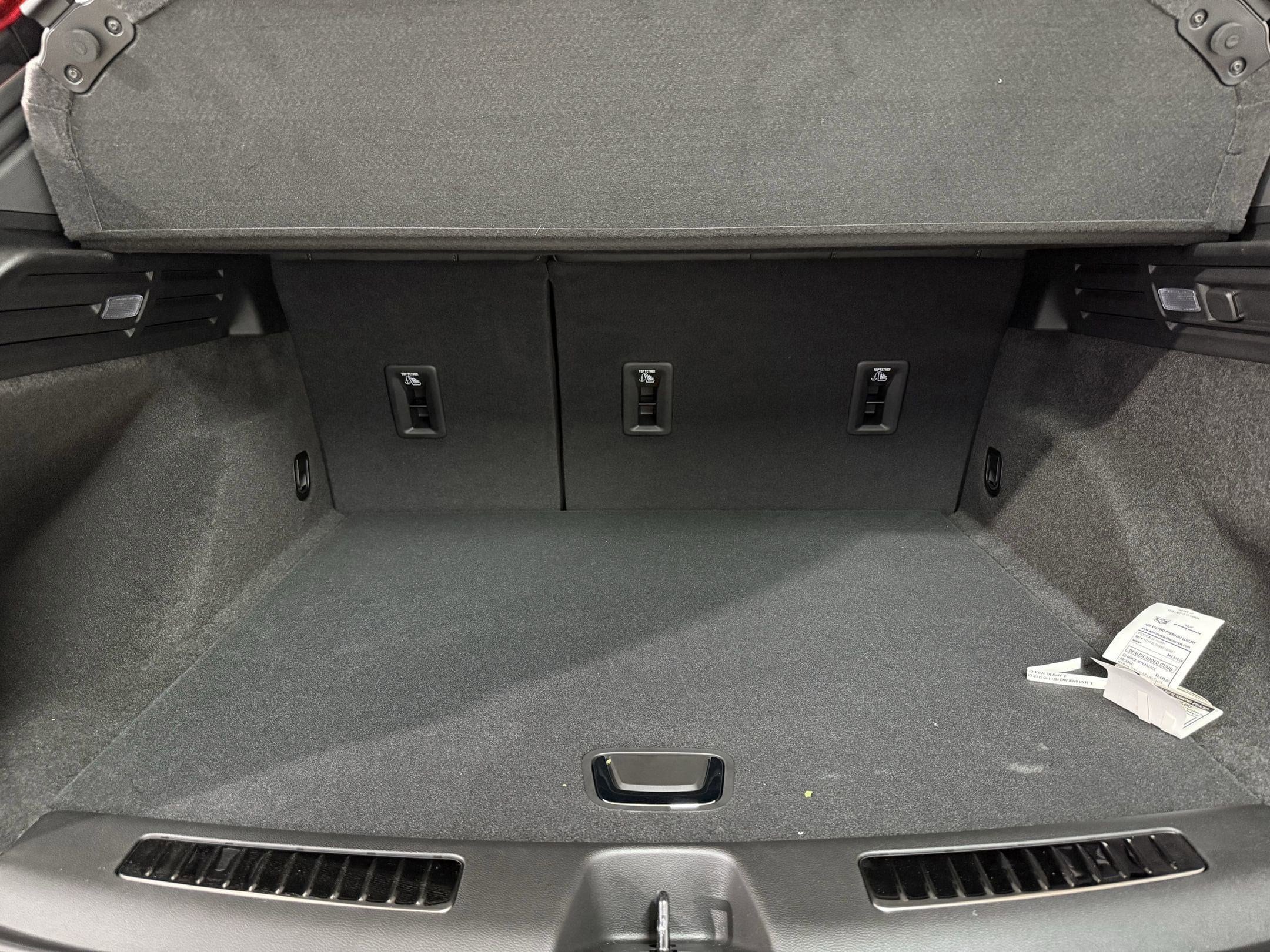 2025 Cadillac XT4 Premium Luxury - Photo 38