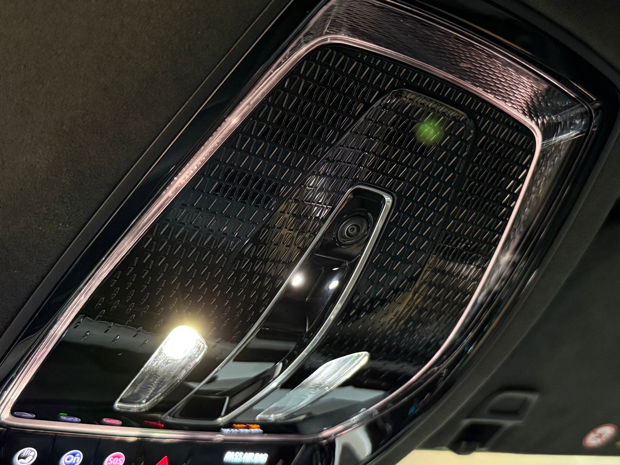 2025 Cadillac Escalade IQ Sport 2 - Photo 43