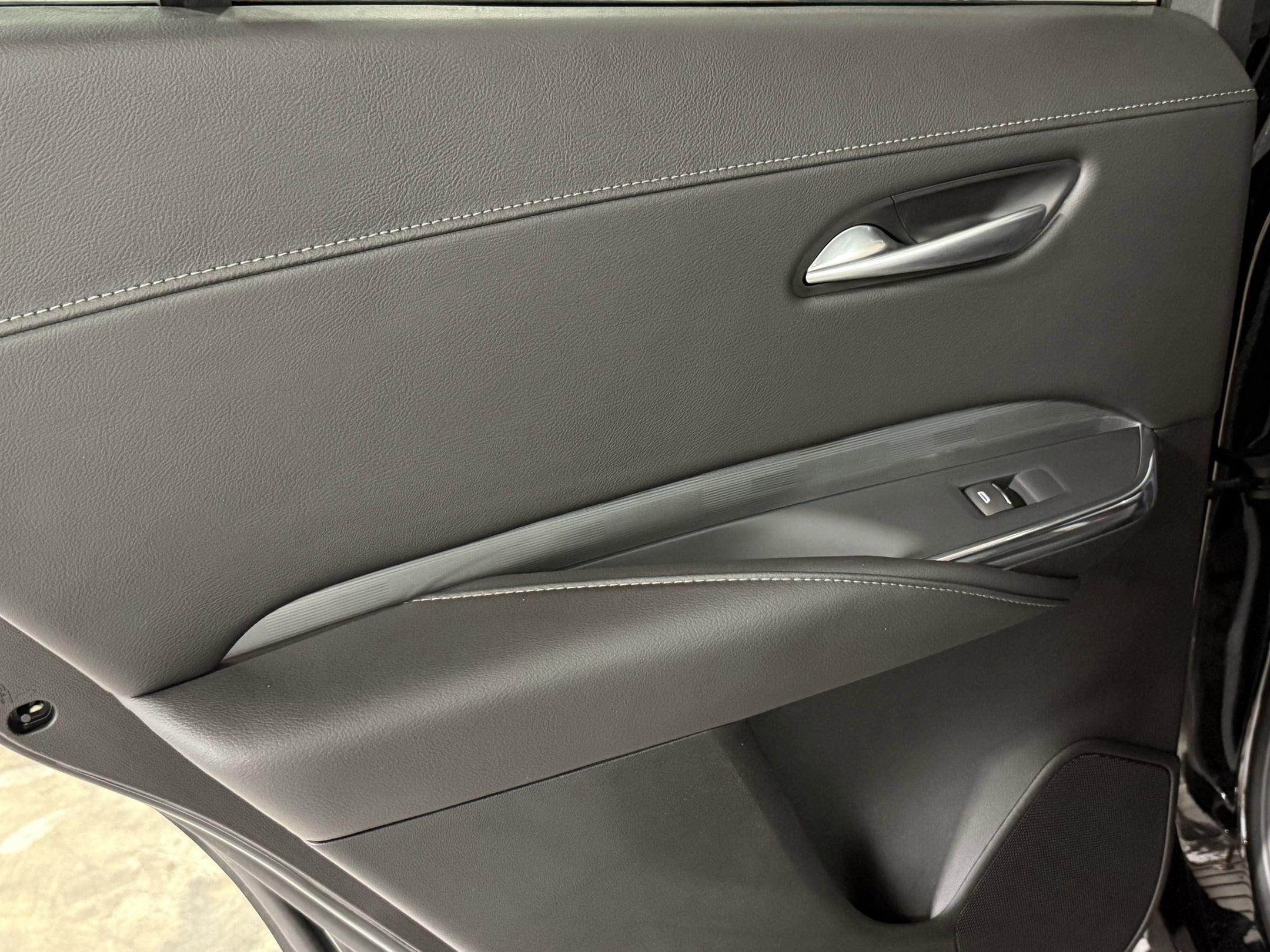 2025 Cadillac XT4 Premium Luxury - Photo 35