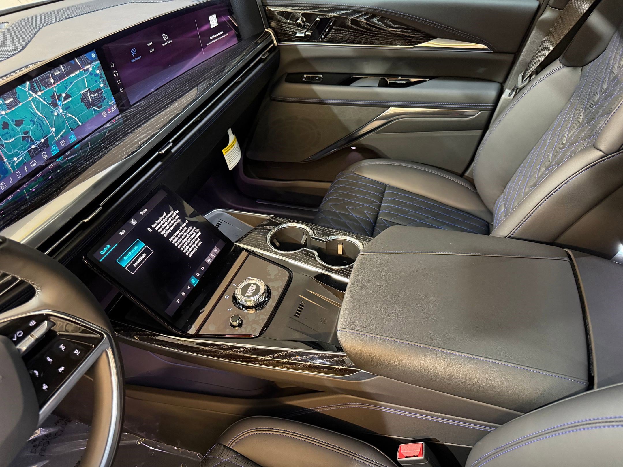 2026 Cadillac Escalade IQ Sport - Photo 42