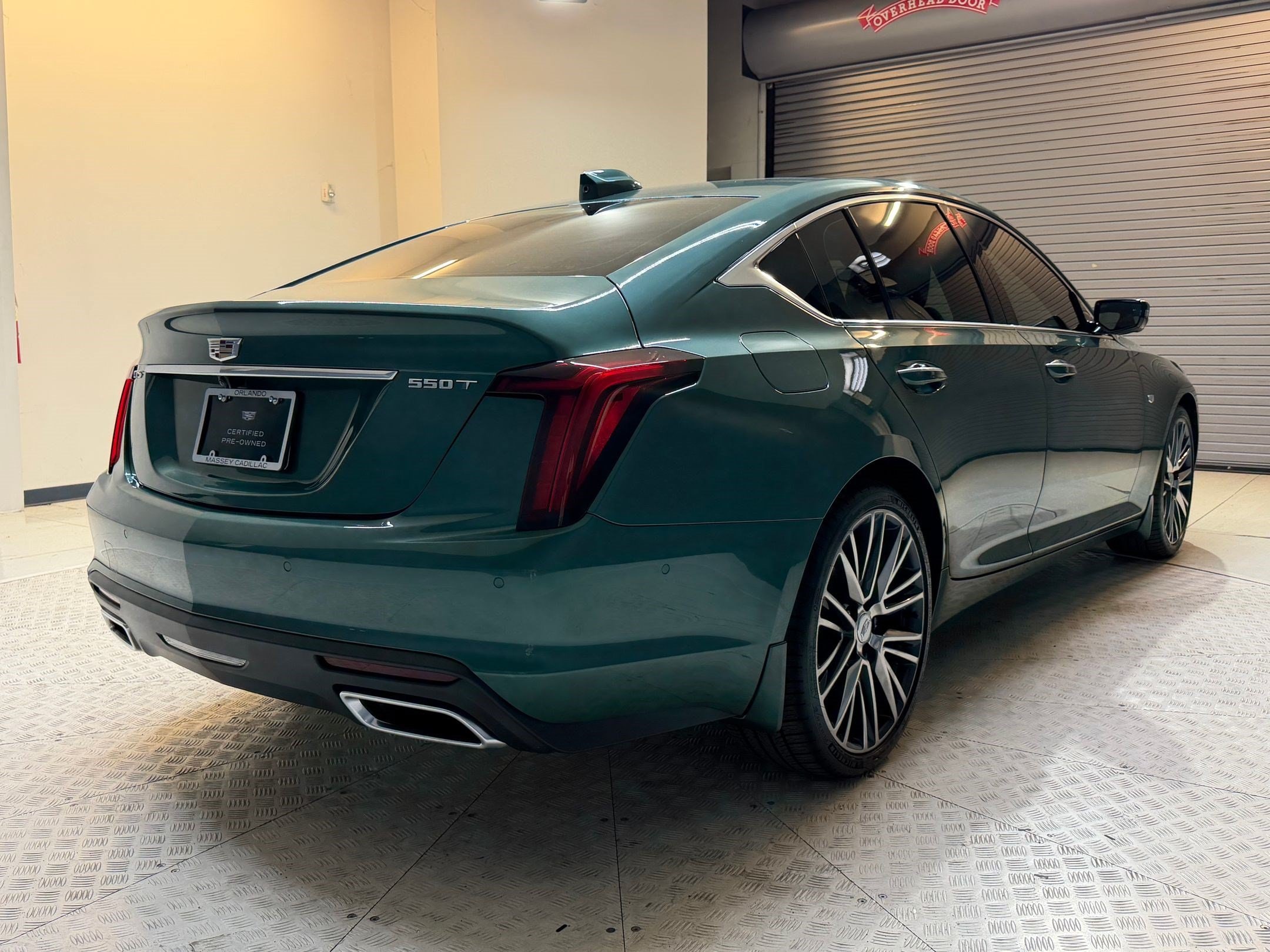 CT5 Premium Luxury Car