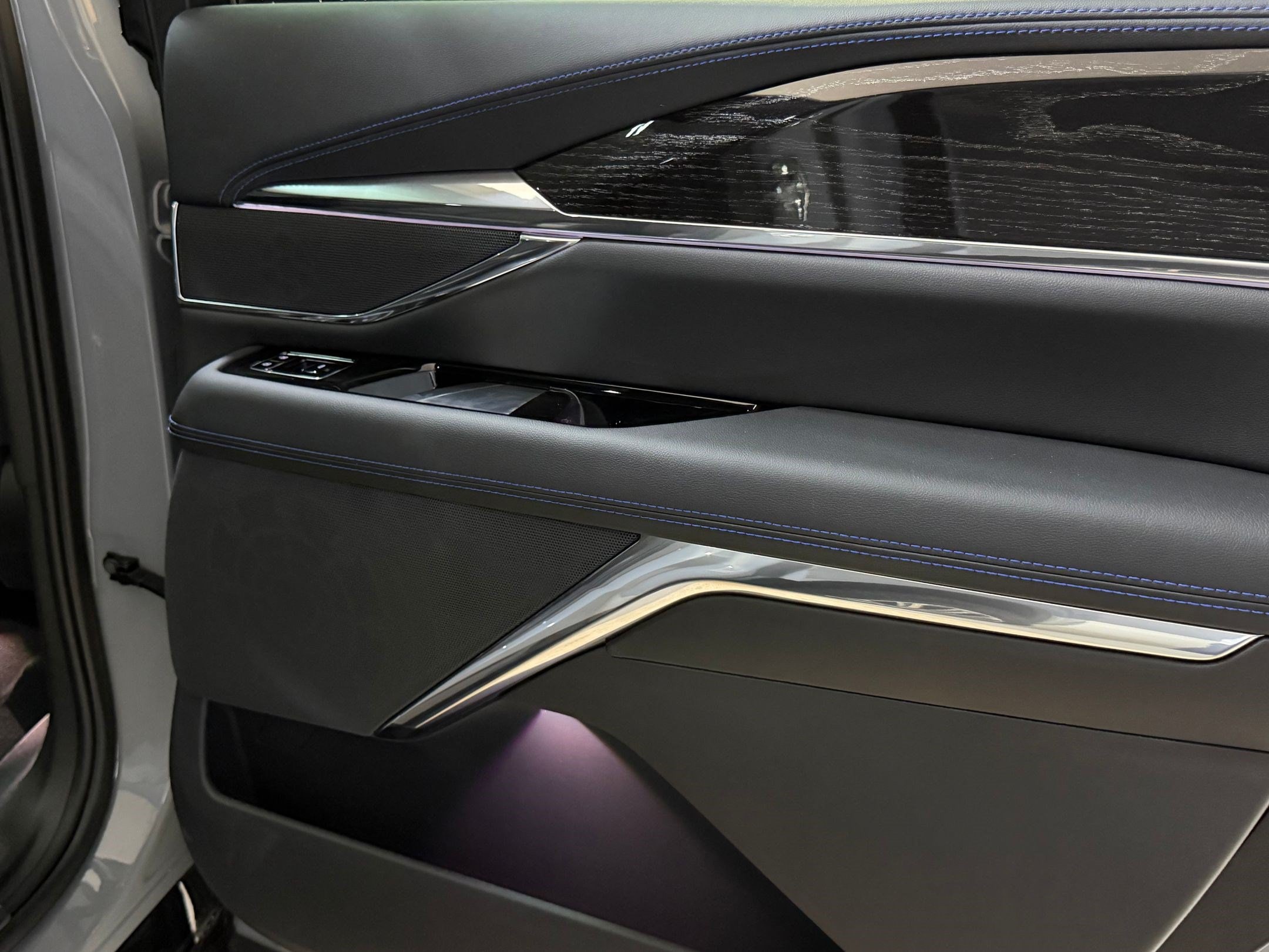 2026 Cadillac Escalade IQ Luxury - Photo 52