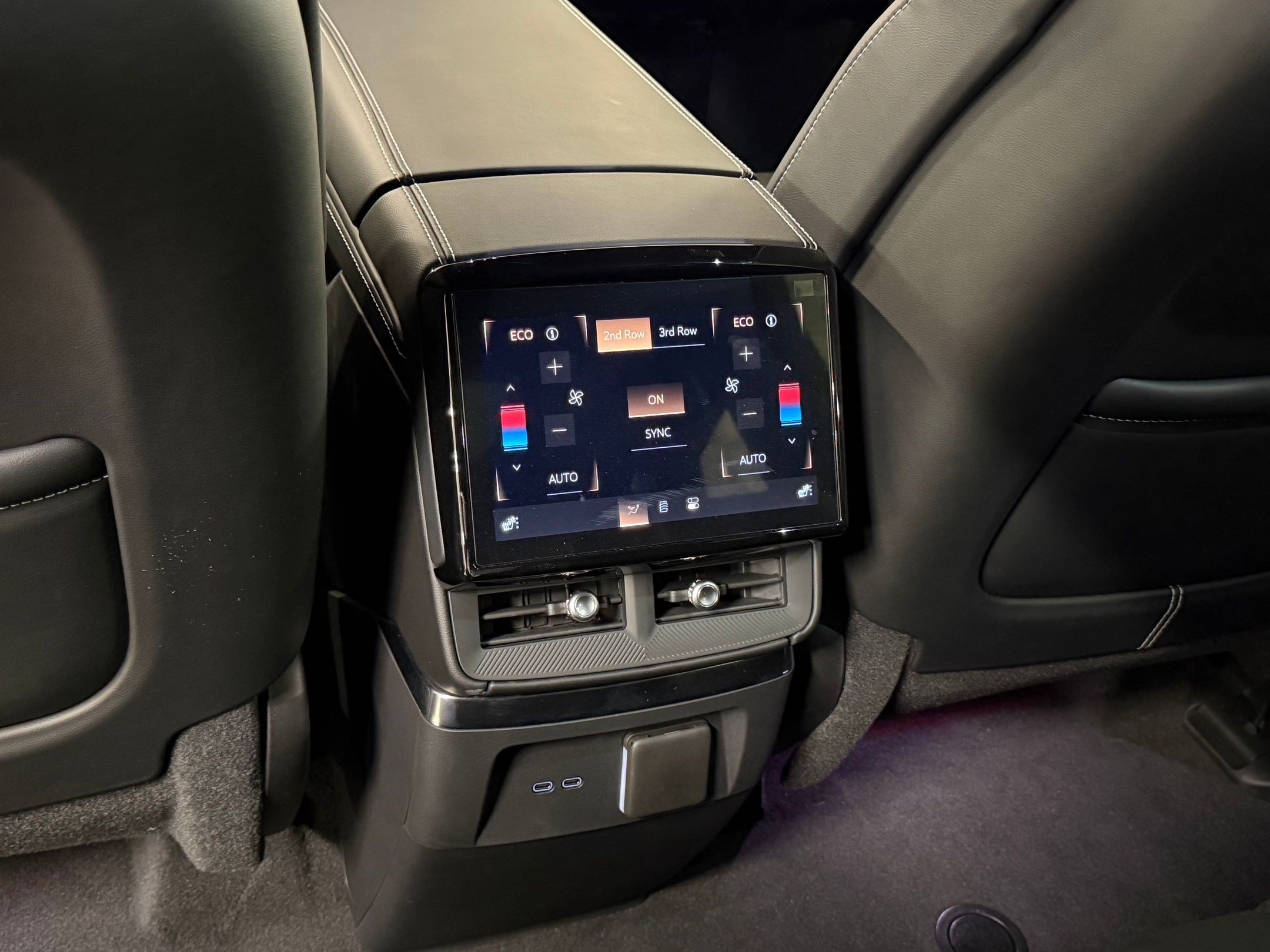 2026 Cadillac VISTIQ Sport - Photo 49