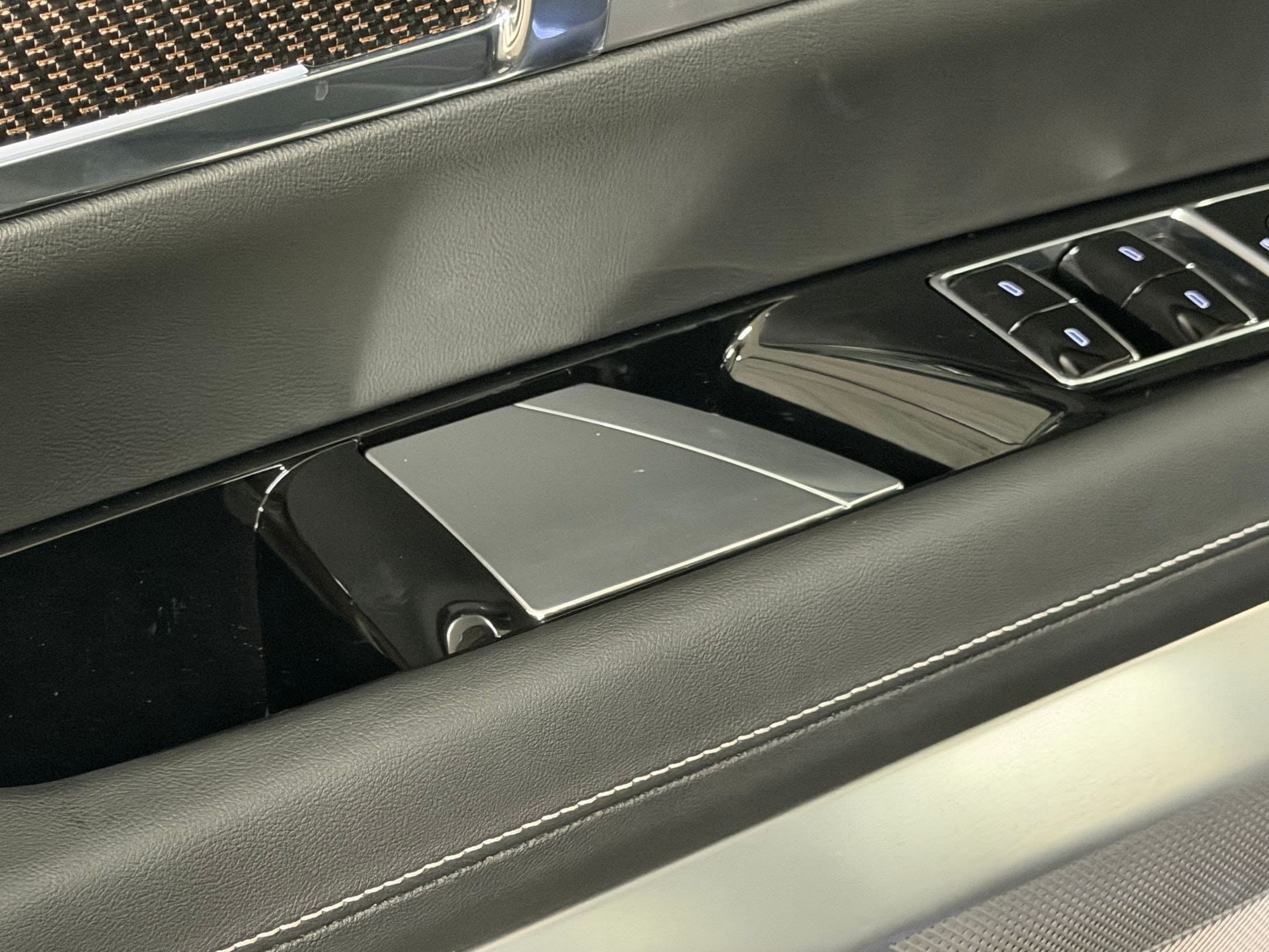 2027 Cadillac VISTIQ Sport - Photo 19