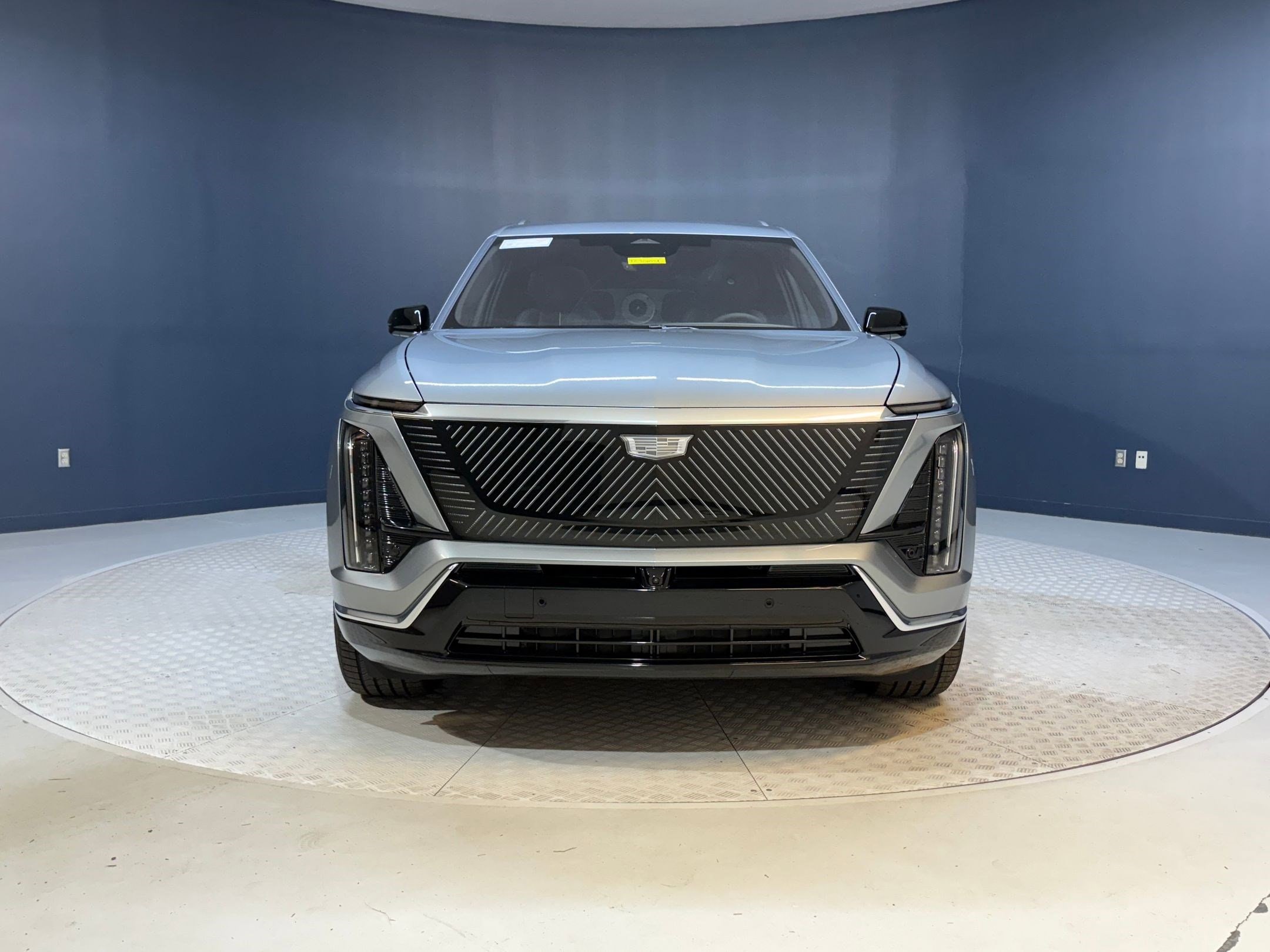 2026 Cadillac VISTIQ Luxury - Photo 6
