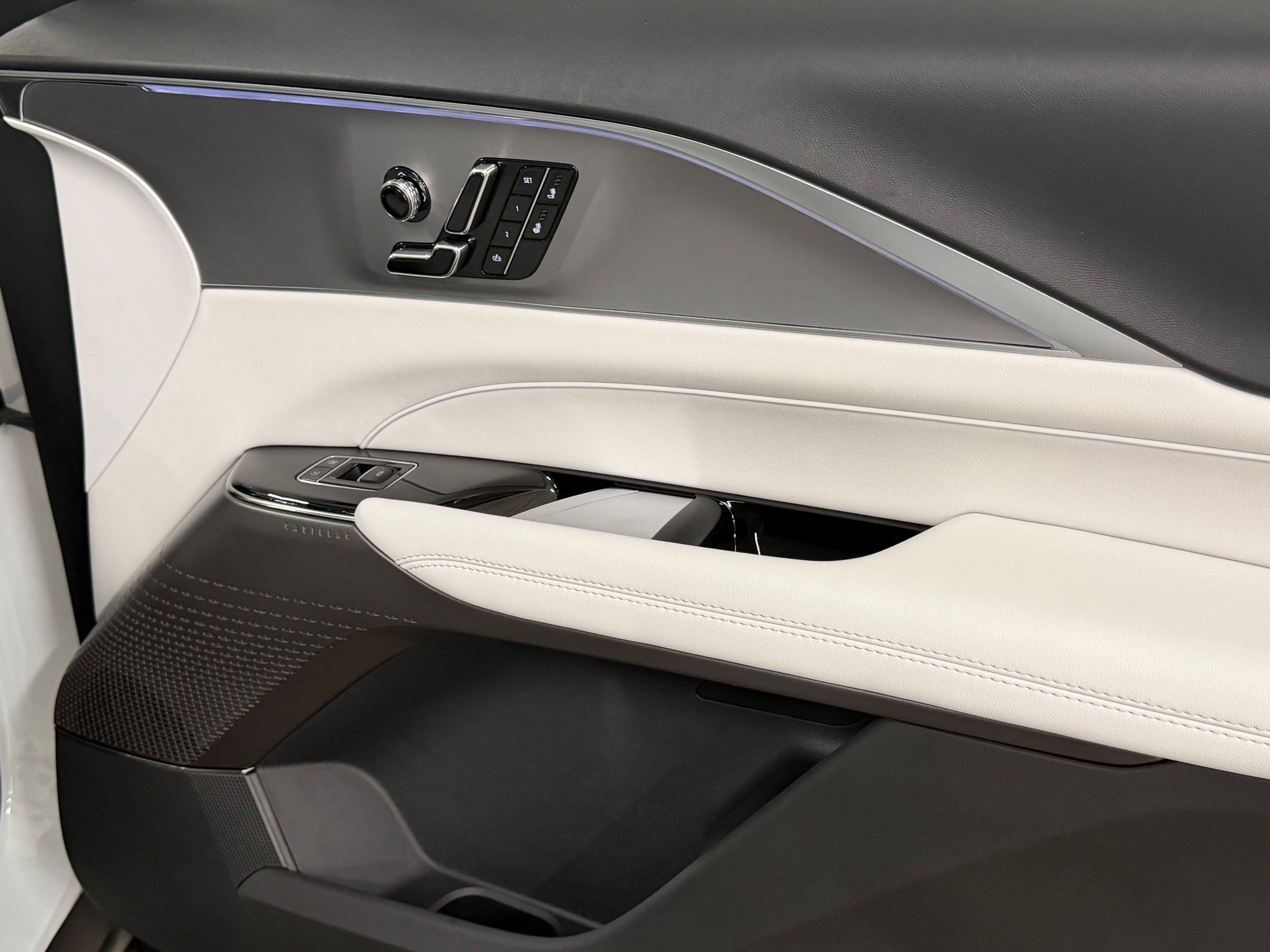 2027 Cadillac LYRIQ Sport - Photo 48