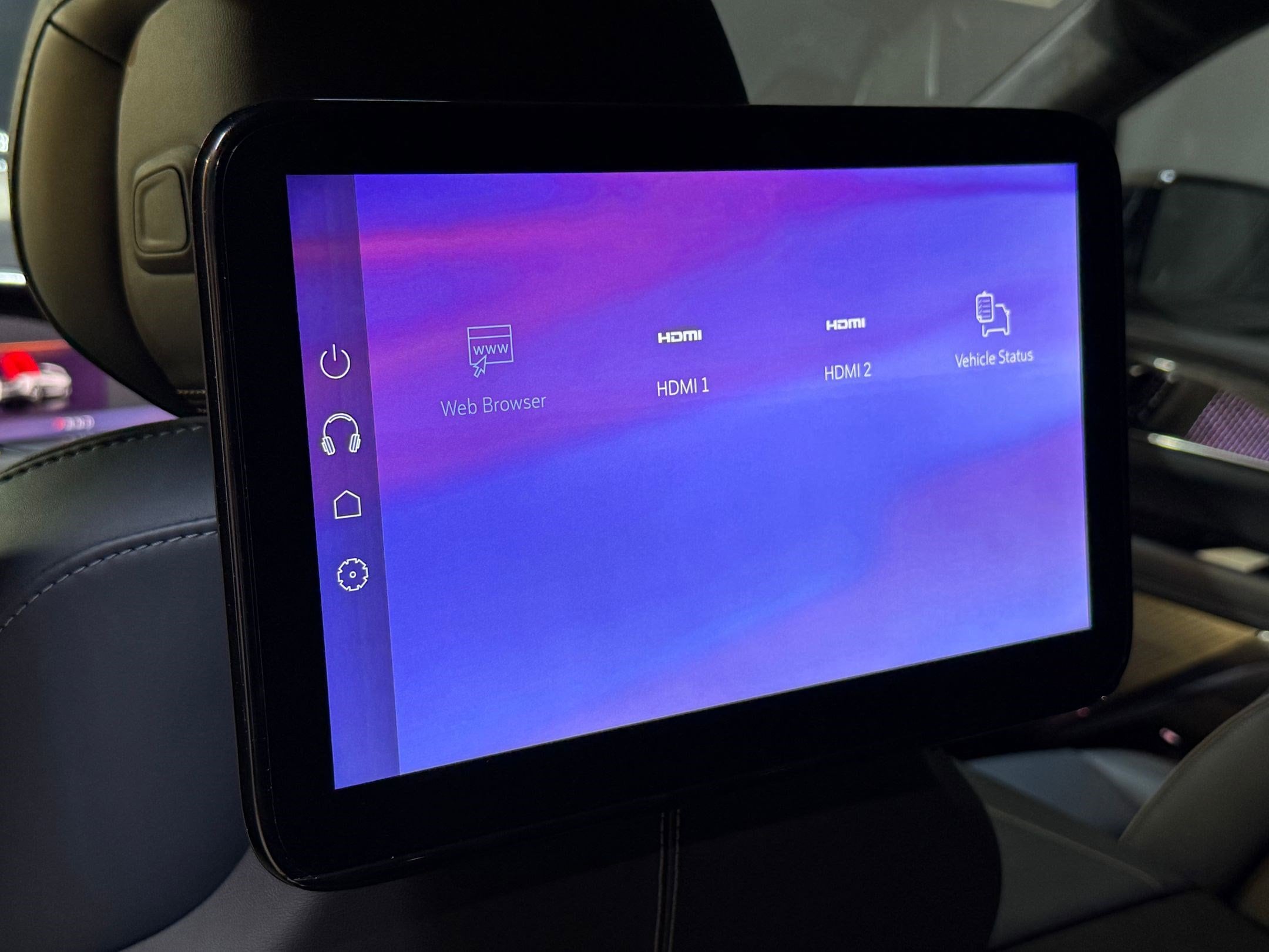 2025 Cadillac Escalade IQ Sport 2 - Photo 48