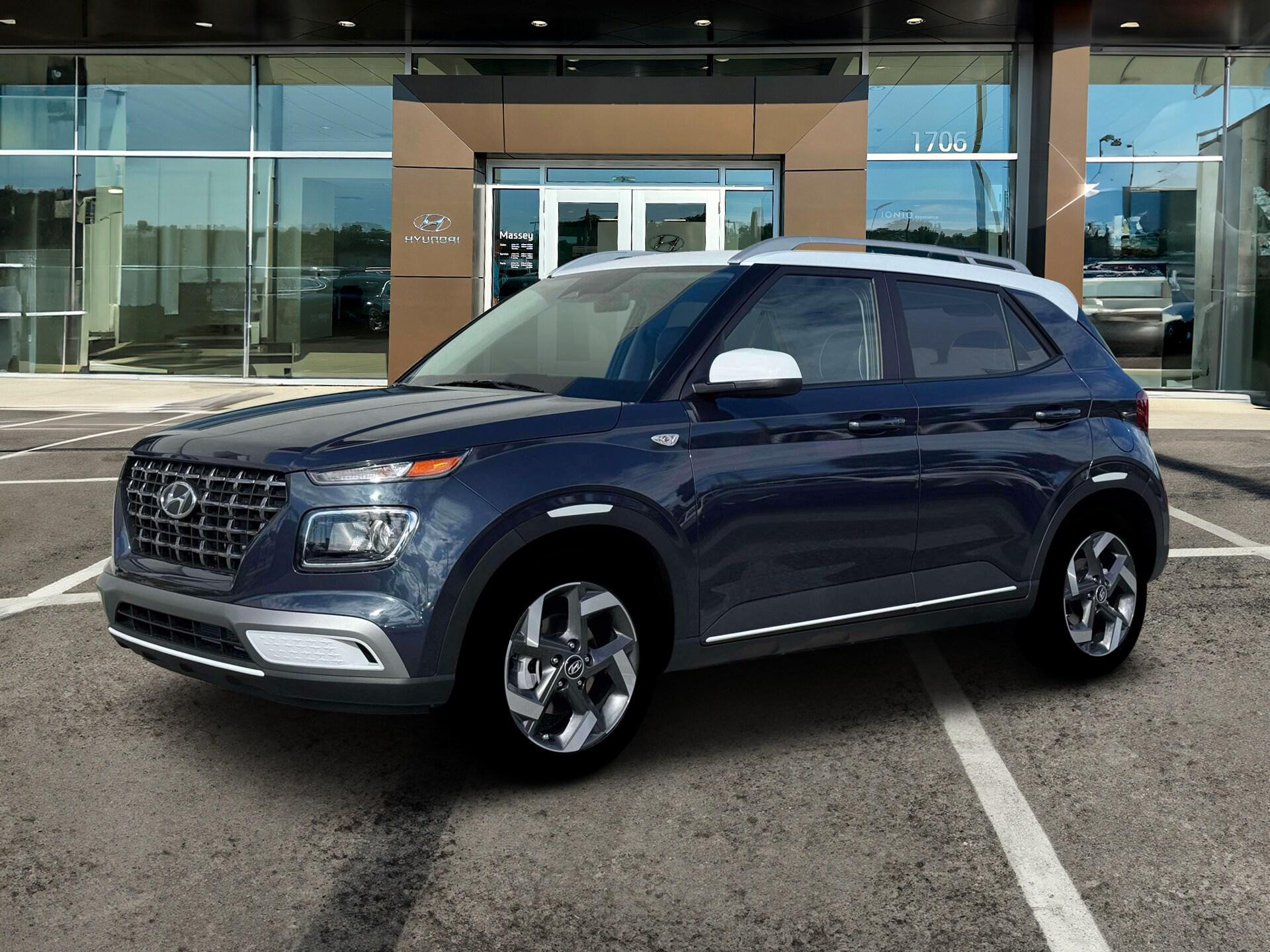 2026 Hyundai Venue SEL photo 2