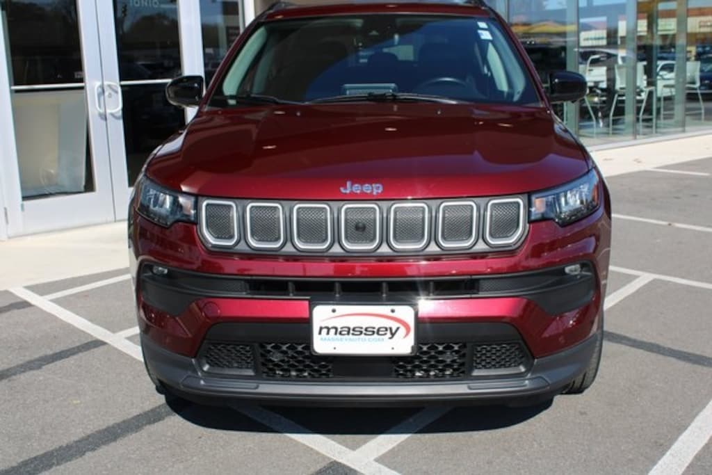 Used 2022 Jeep Compass Latitude SUV