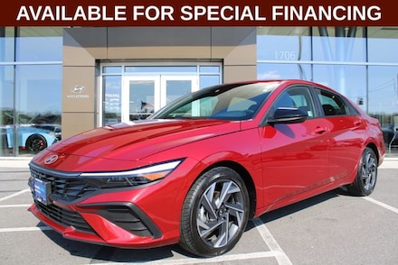 2025 Hyundai Elantra SEL Sport Sedan