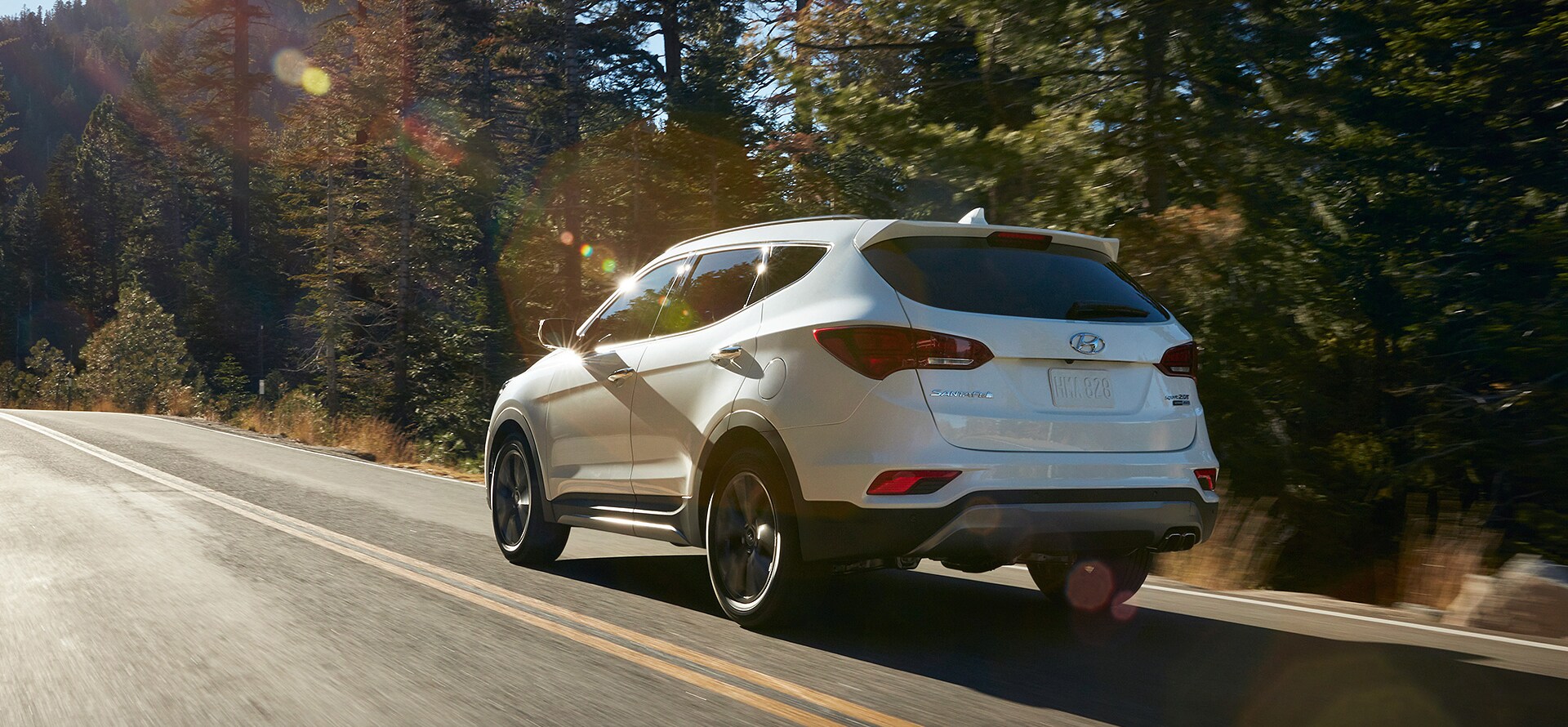 2017-hyundai-sport-ext-06-frost-white-pearl.jpg