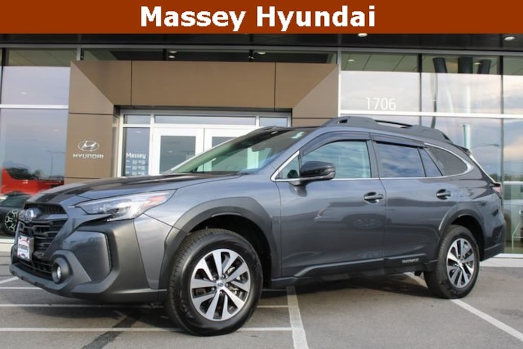 Used 2025 Subaru Outback Premium SUV