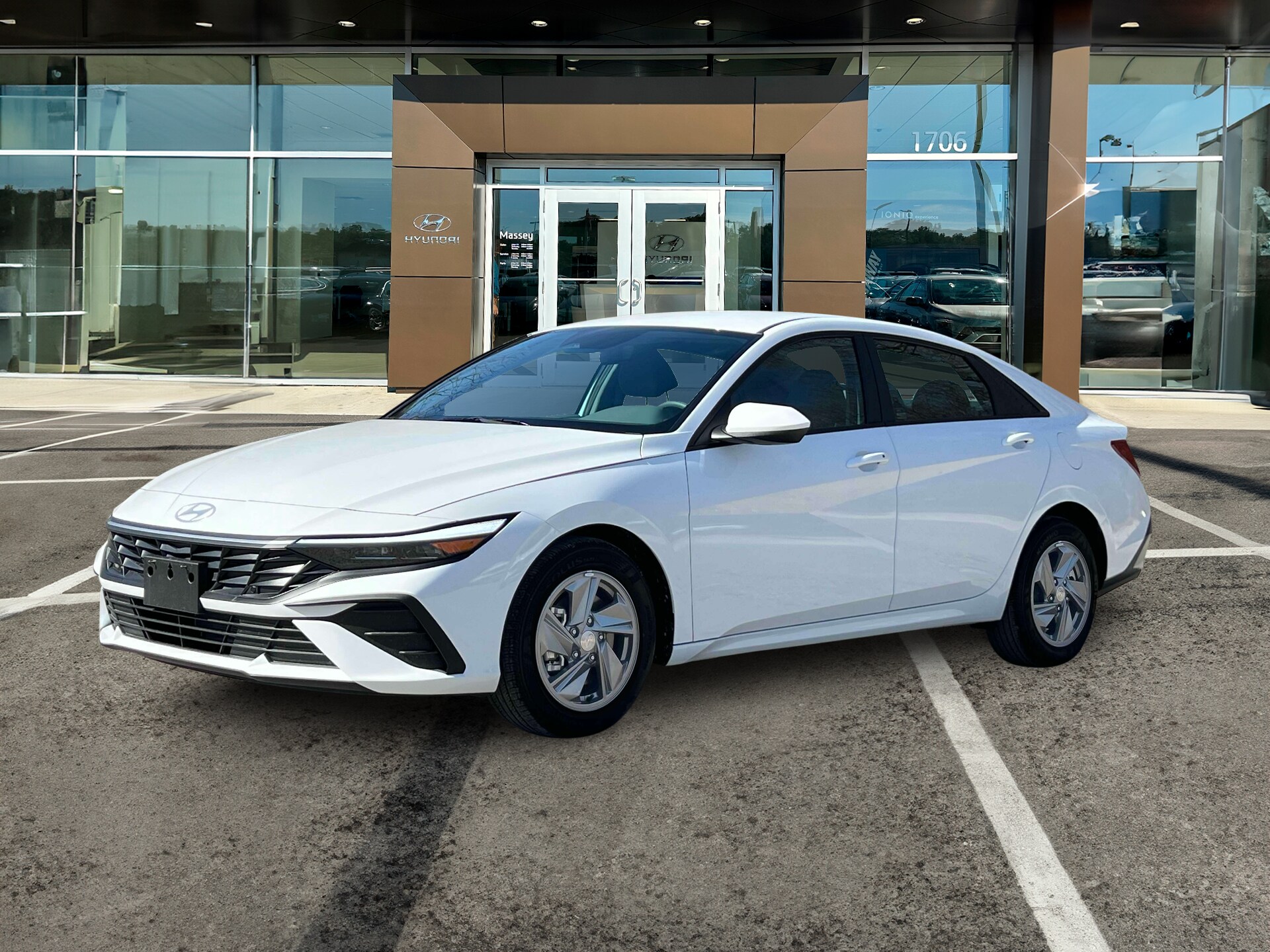 2025 Hyundai Elantra SE photo 2