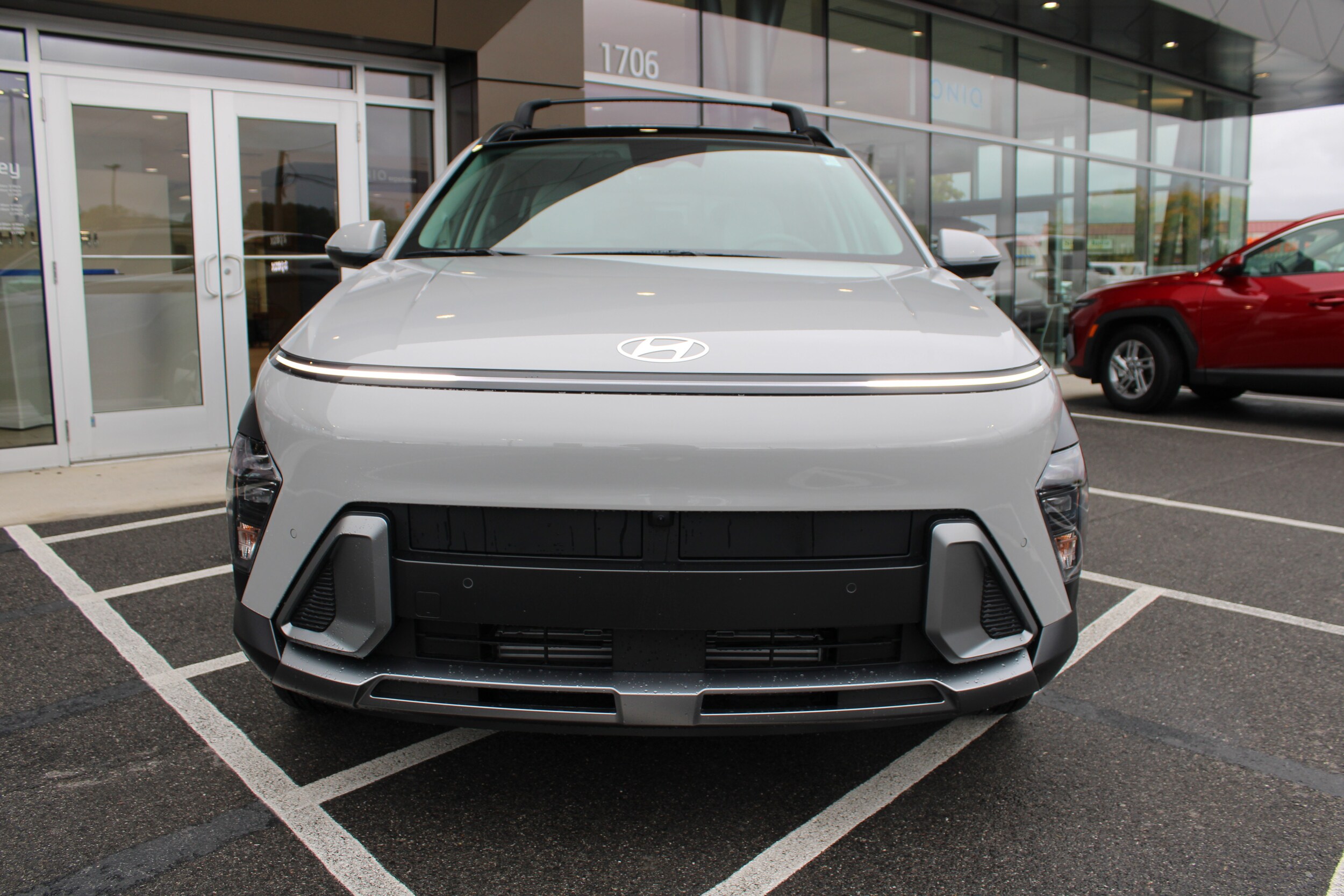 2026 Hyundai Kona Limited photo 2