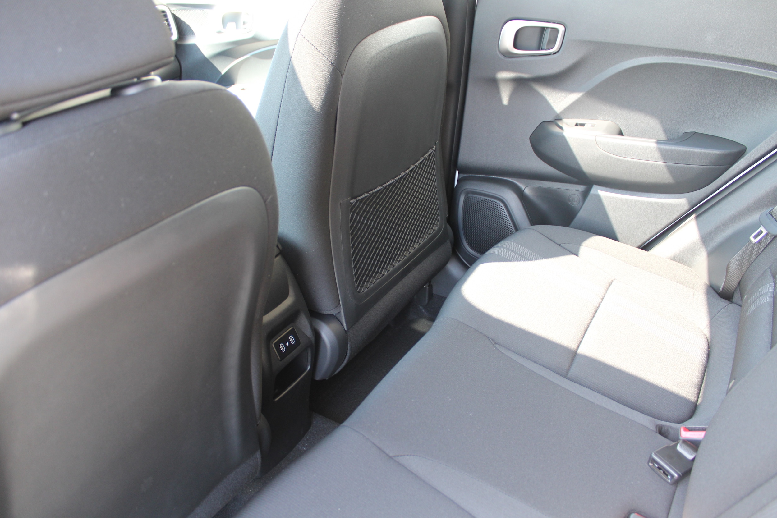 2026 Hyundai Venue SEL - Photo 13