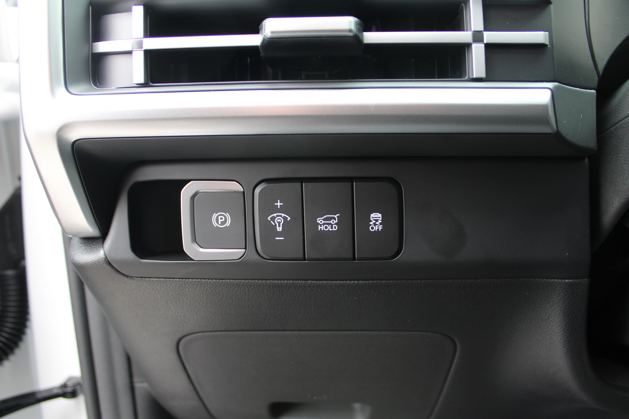2026 Hyundai Santa Fe SE - Photo 9