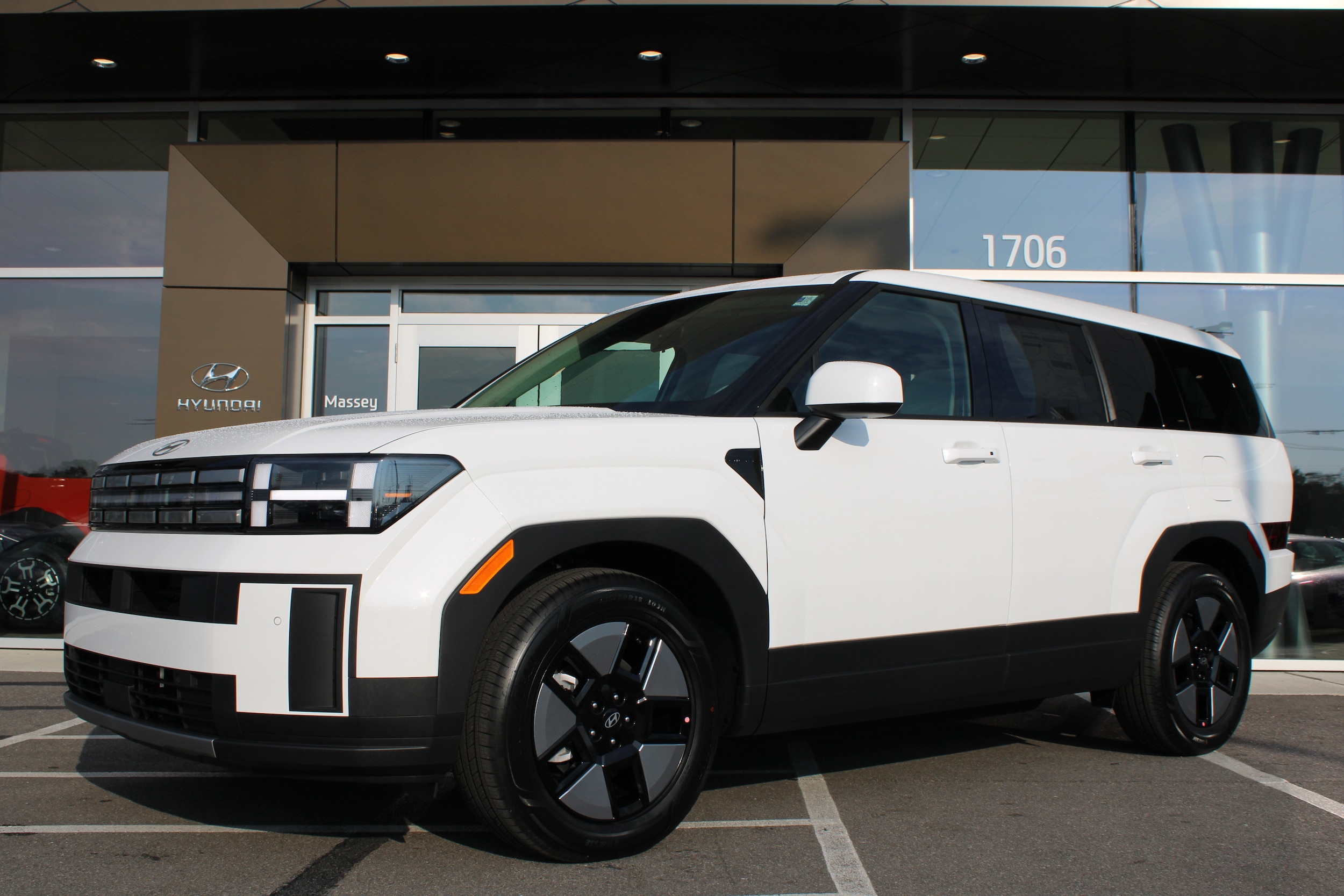 2026 Hyundai Santa Fe SE's photo