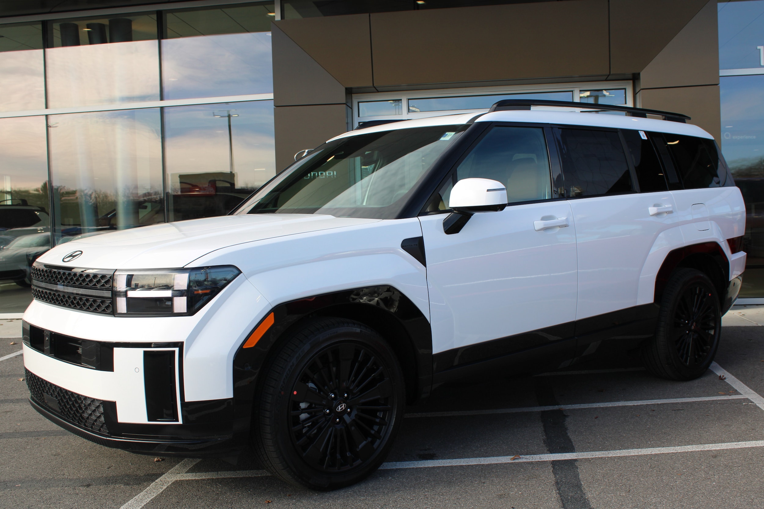 2026 Hyundai Santa Fe Calligraphy's photo