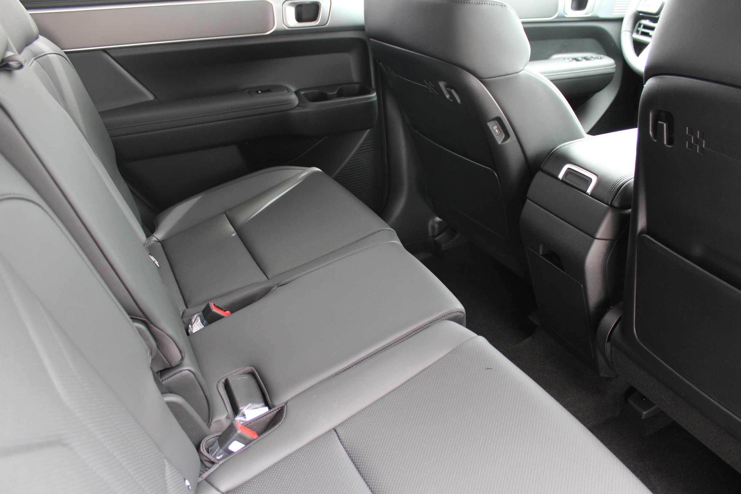 2026 Hyundai Santa Fe SEL - Photo 15