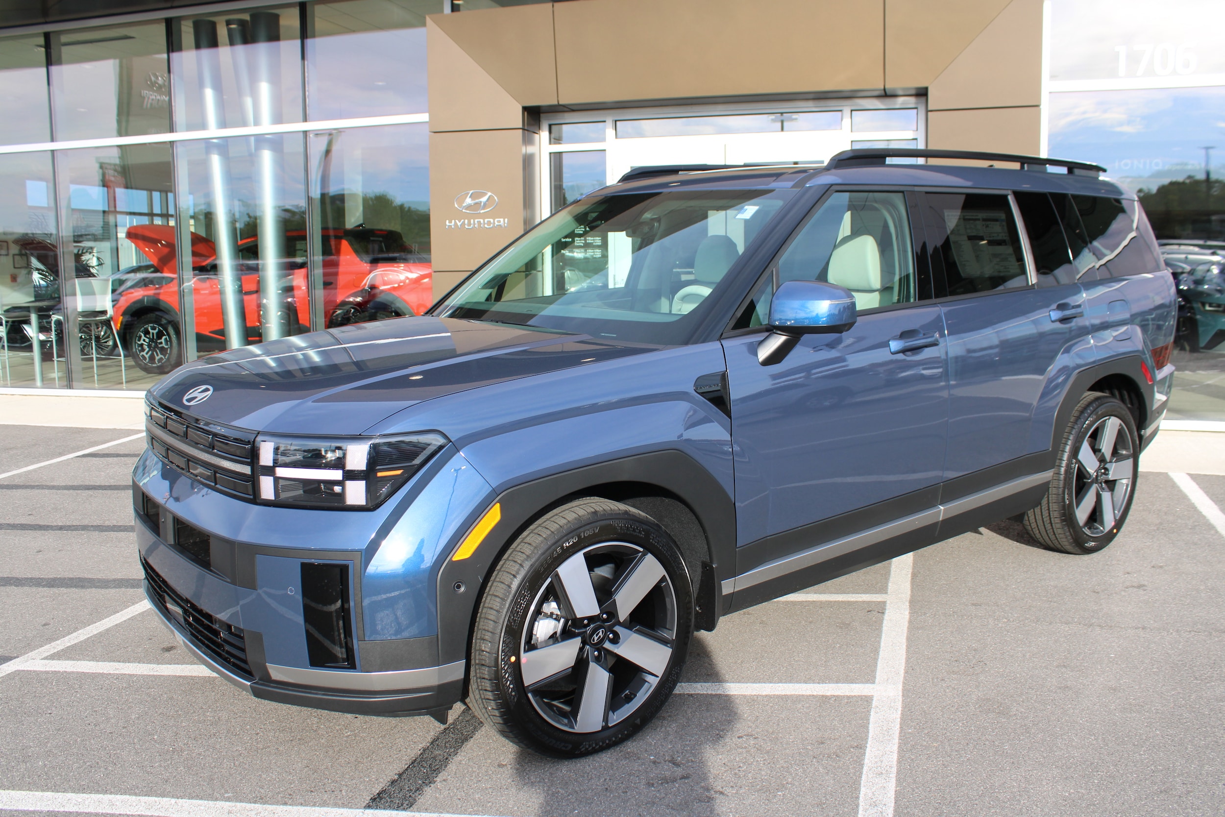 2026 Hyundai Santa Fe Limited's photo