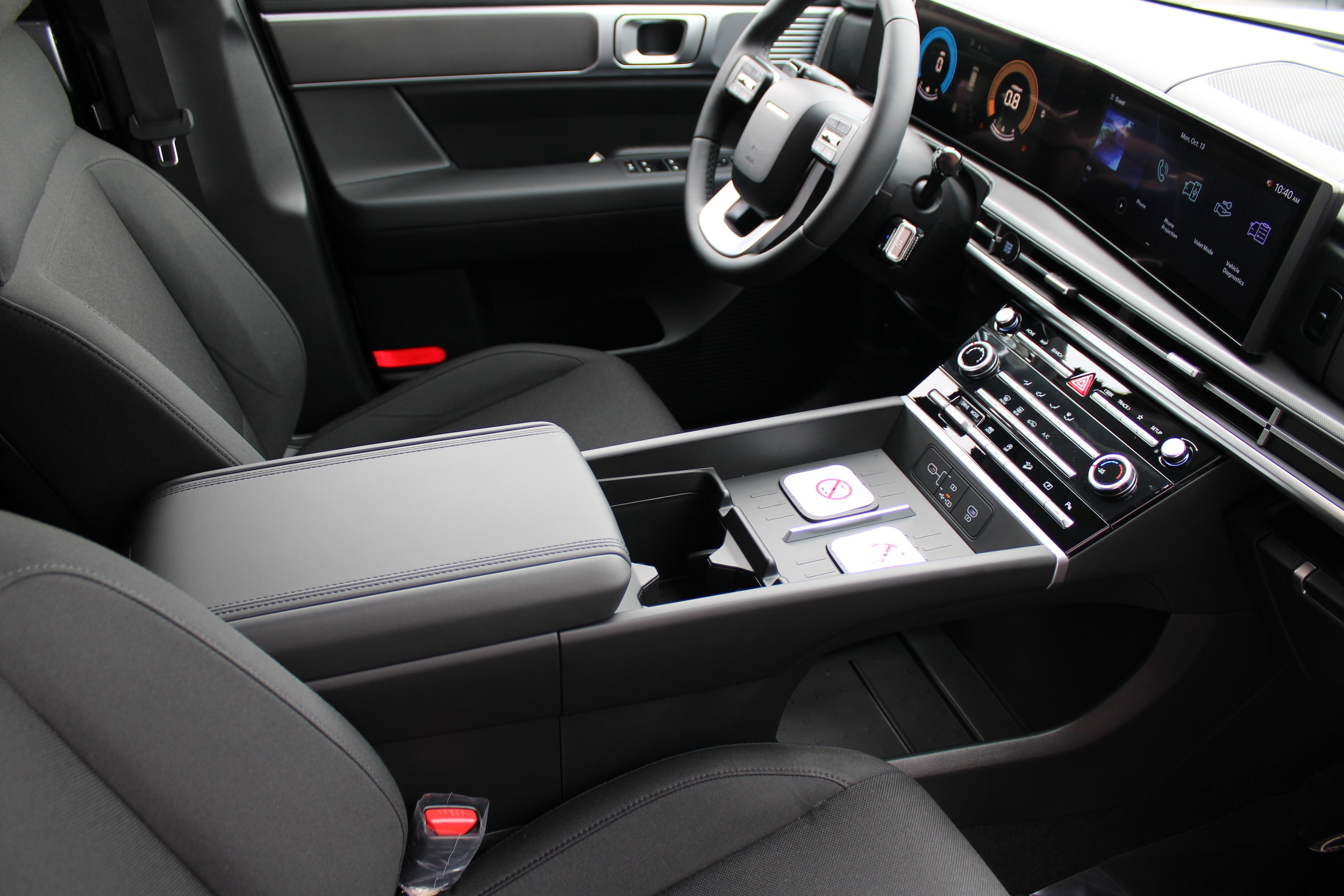2026 Hyundai Santa Fe SE - Photo 17