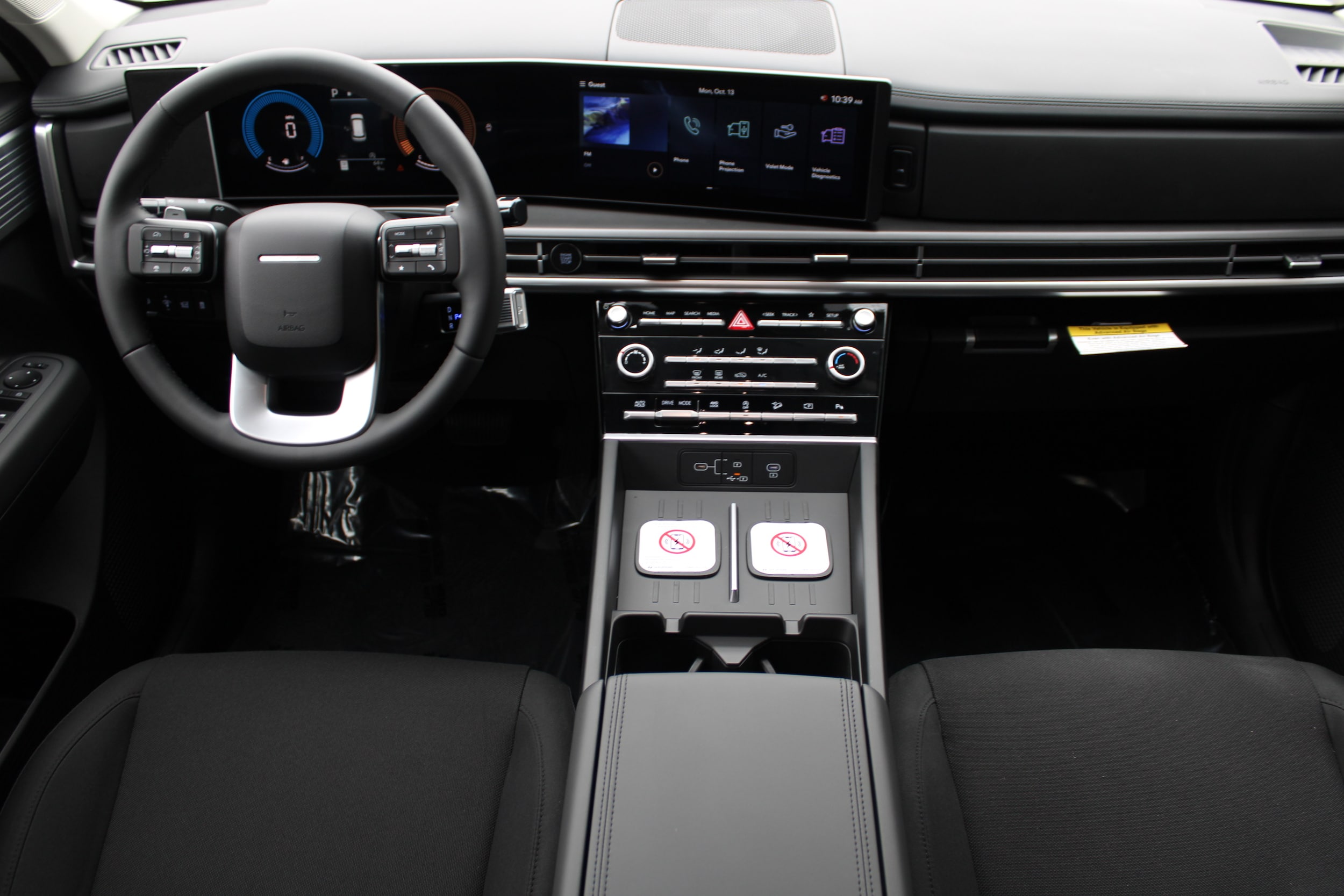 2026 Hyundai Santa Fe SE - Photo 13